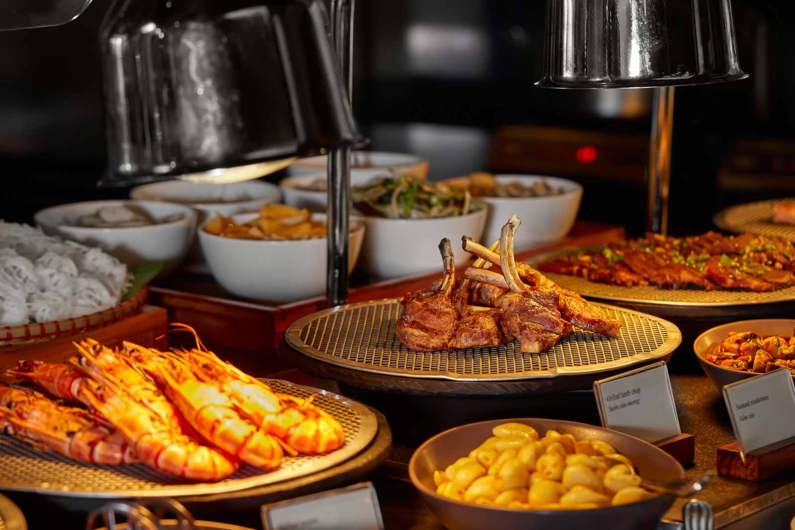 LOTTE Hà Nội, khách sạn Hà Nội, đón năm mới tại Hà Nội, chương trình đón năm mới, chương trình nghỉ dưỡng năm mới 2025, Tết Nguyên Đán 2025