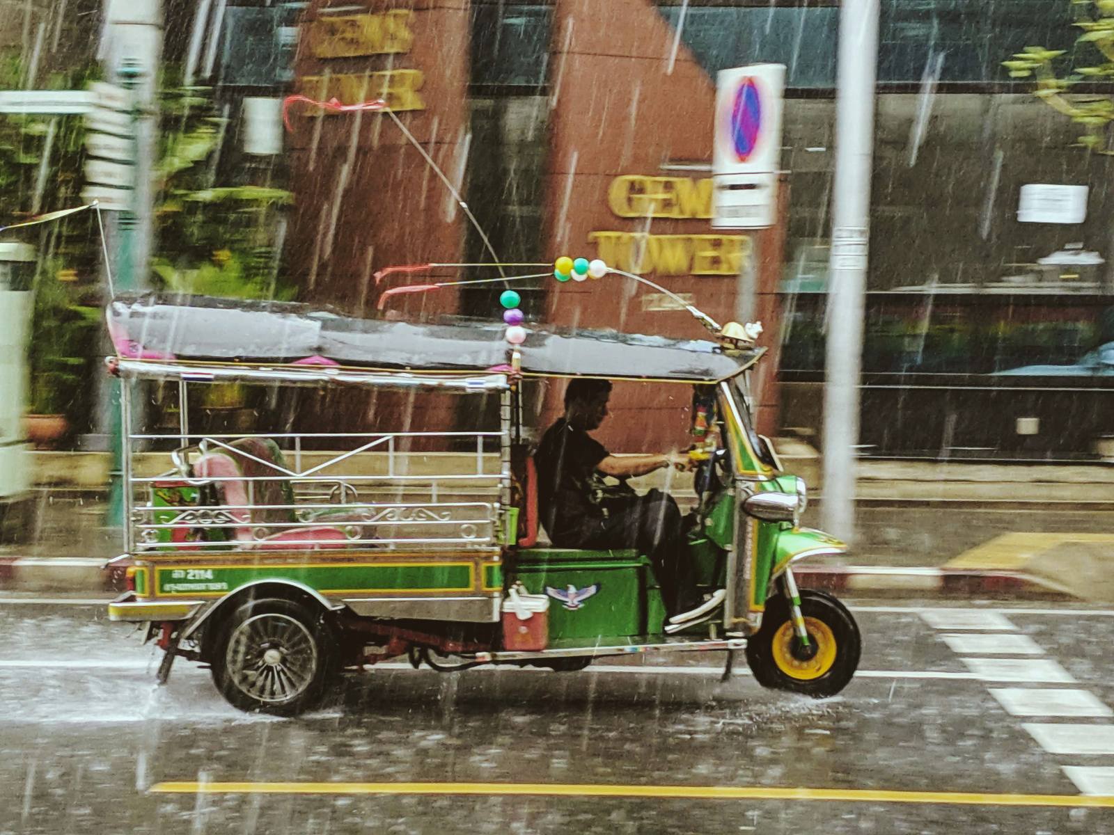tuk tuk, xe tuk tuk, xe du lịch, du lịch Thái Lan, Thái Lan có gì