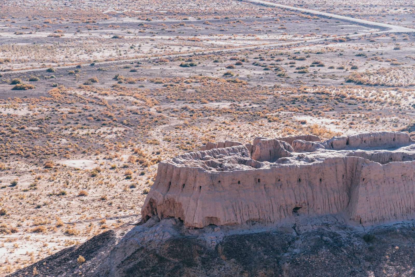 pháo đài Khorezm, Uzbekistan, khám phá Uzbekistan, sông Amu Darya, sa mạc Kyzylkum