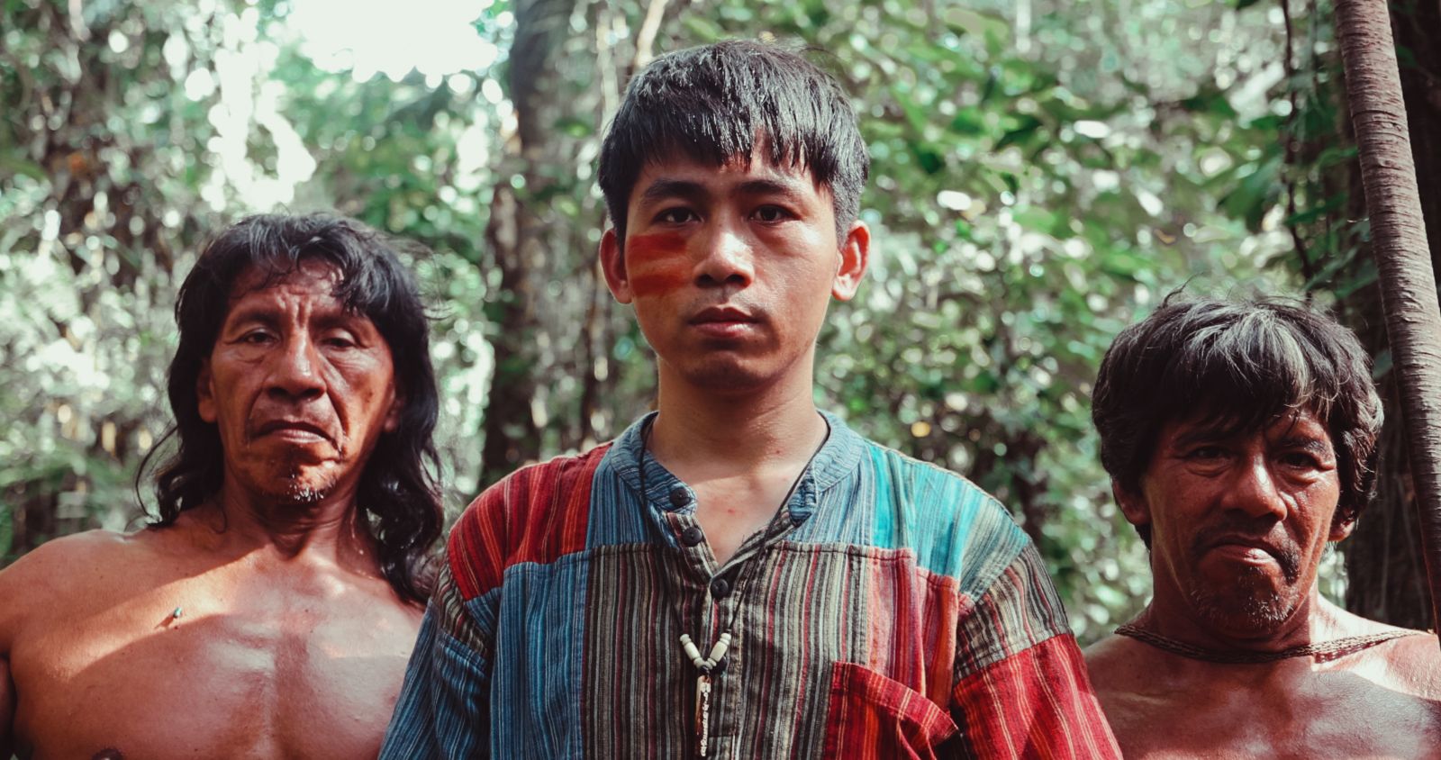 Kẻ du mục, thám hiểm rừng amazon, khám phá amazon, hành trình tại rừng rậm amazon, người Huaorani, ecuador