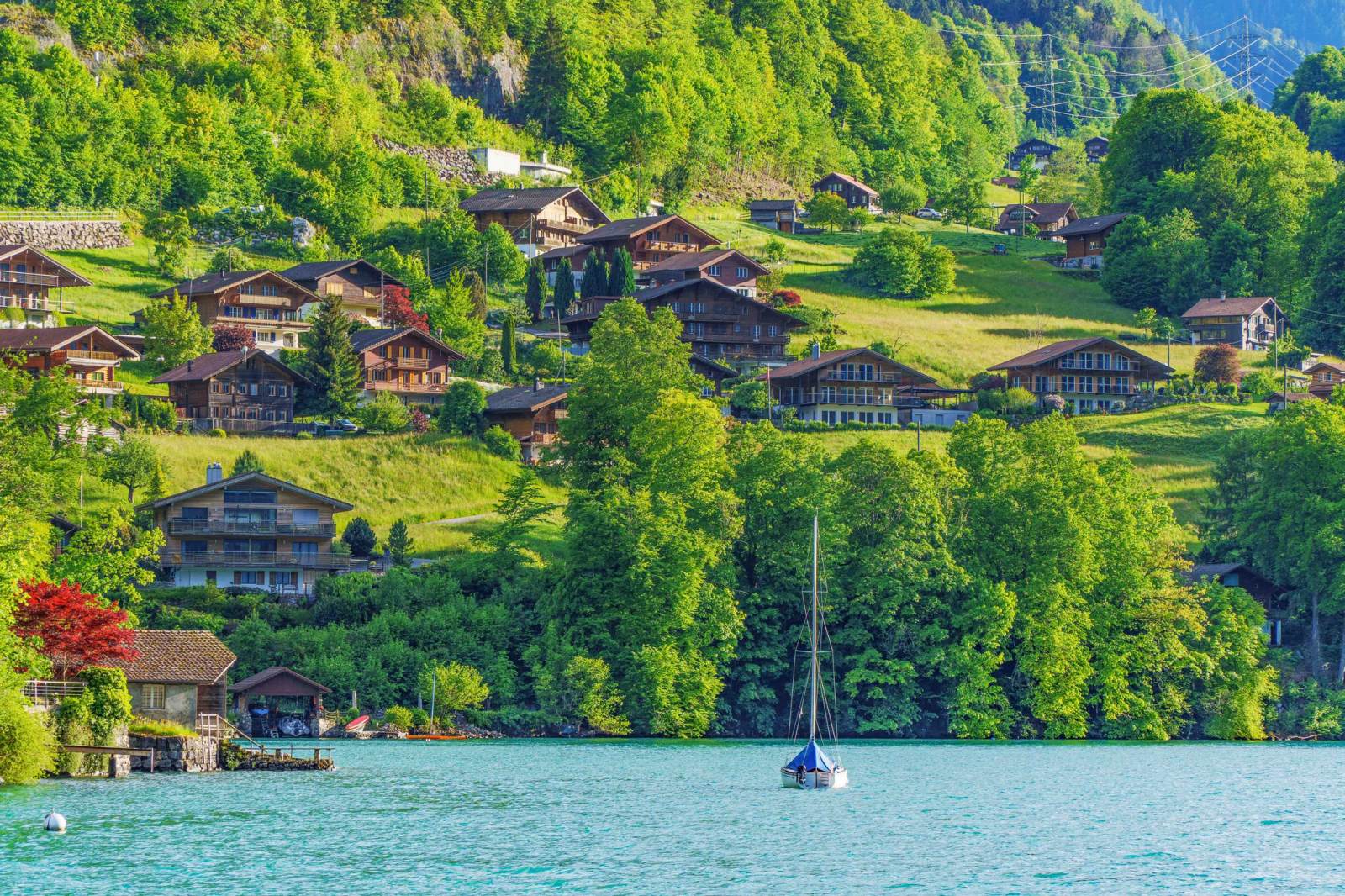 Interlaken, du lịch thụy sĩ, thụy sĩ, crash landing on you, địa điểm du lịch, gợi ý hành trình