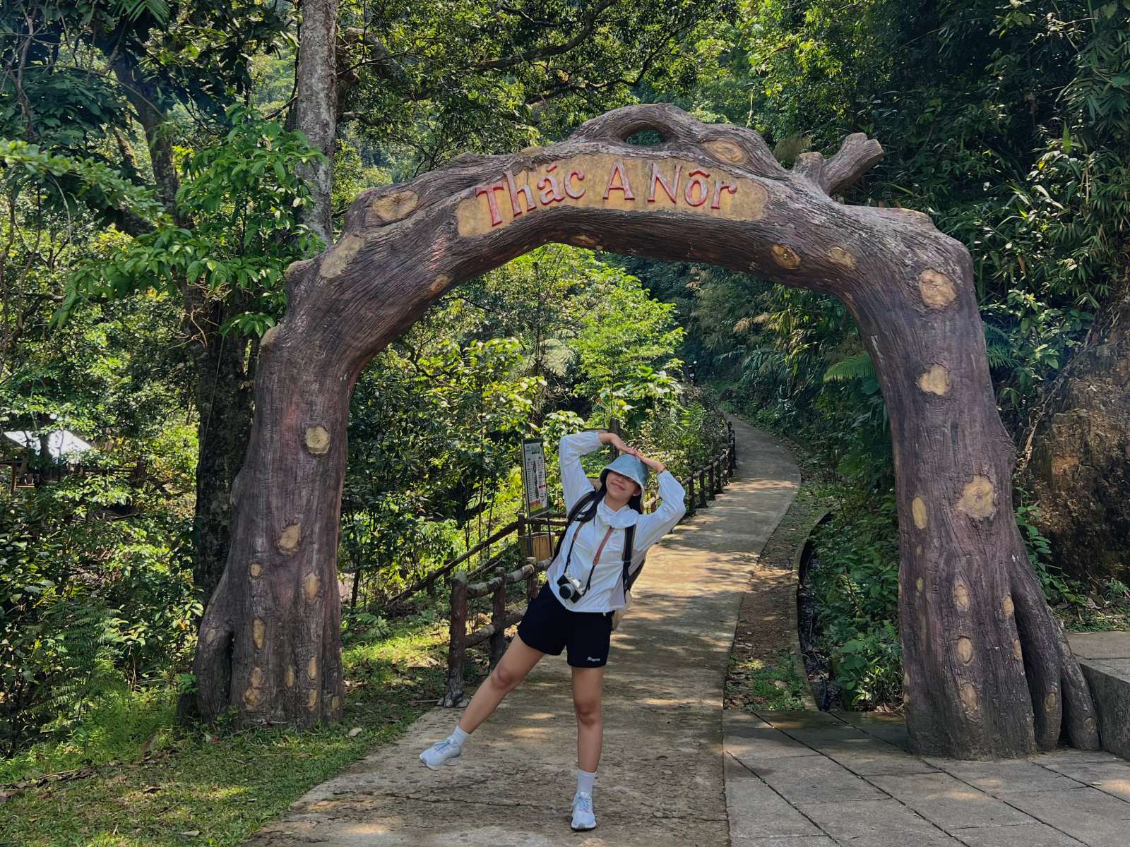 A Lưới, Huế, suối A Lin, thác A Nôr