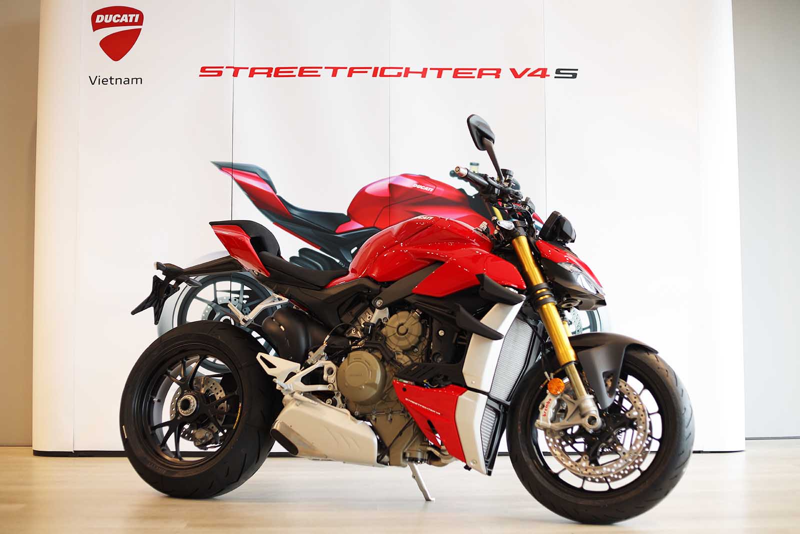 Ducati Streetfighter V4&V4S Vietnam