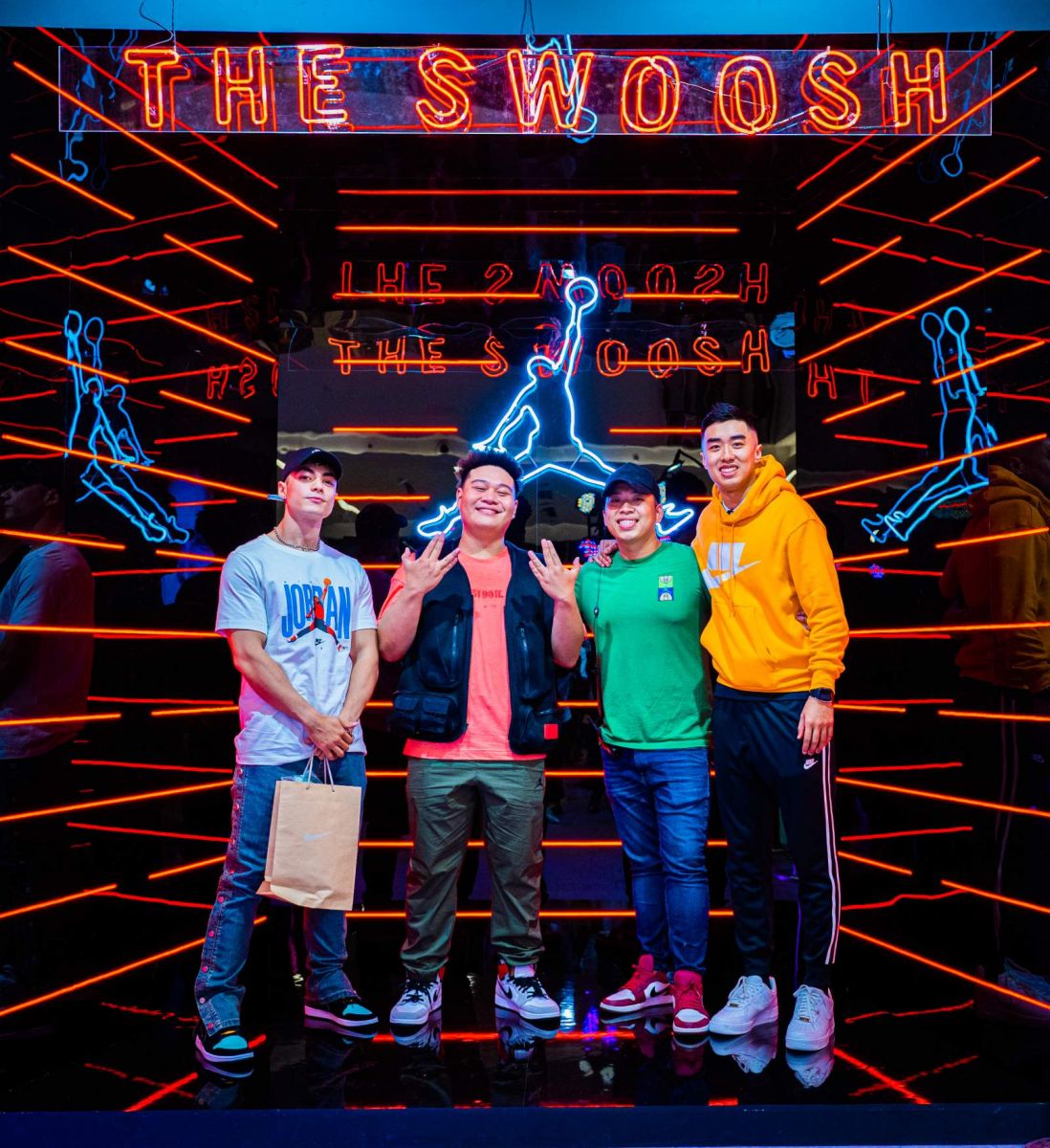 NIKE, Nghệ thuật đường phố, Event, Văn hóa nghệ thuật, Jordan 1, Jordan 1 High OG, Jordan 1 Bred, wowweekend, tạp chí, Swoosh Street Battle, Wowwy, Yuno Bigboi, Yuno Big Boy, Lăng LD, Lăng Lựu Đạn, Phillp Nguyễn, Louis Nguyễn, V VSix, Rapviet, Rap Việt