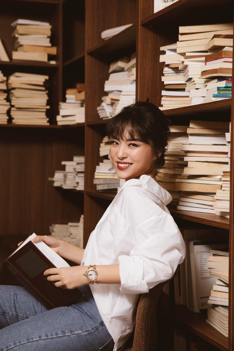 Pasha de Cartier, đồng hồ, Hà Trúc