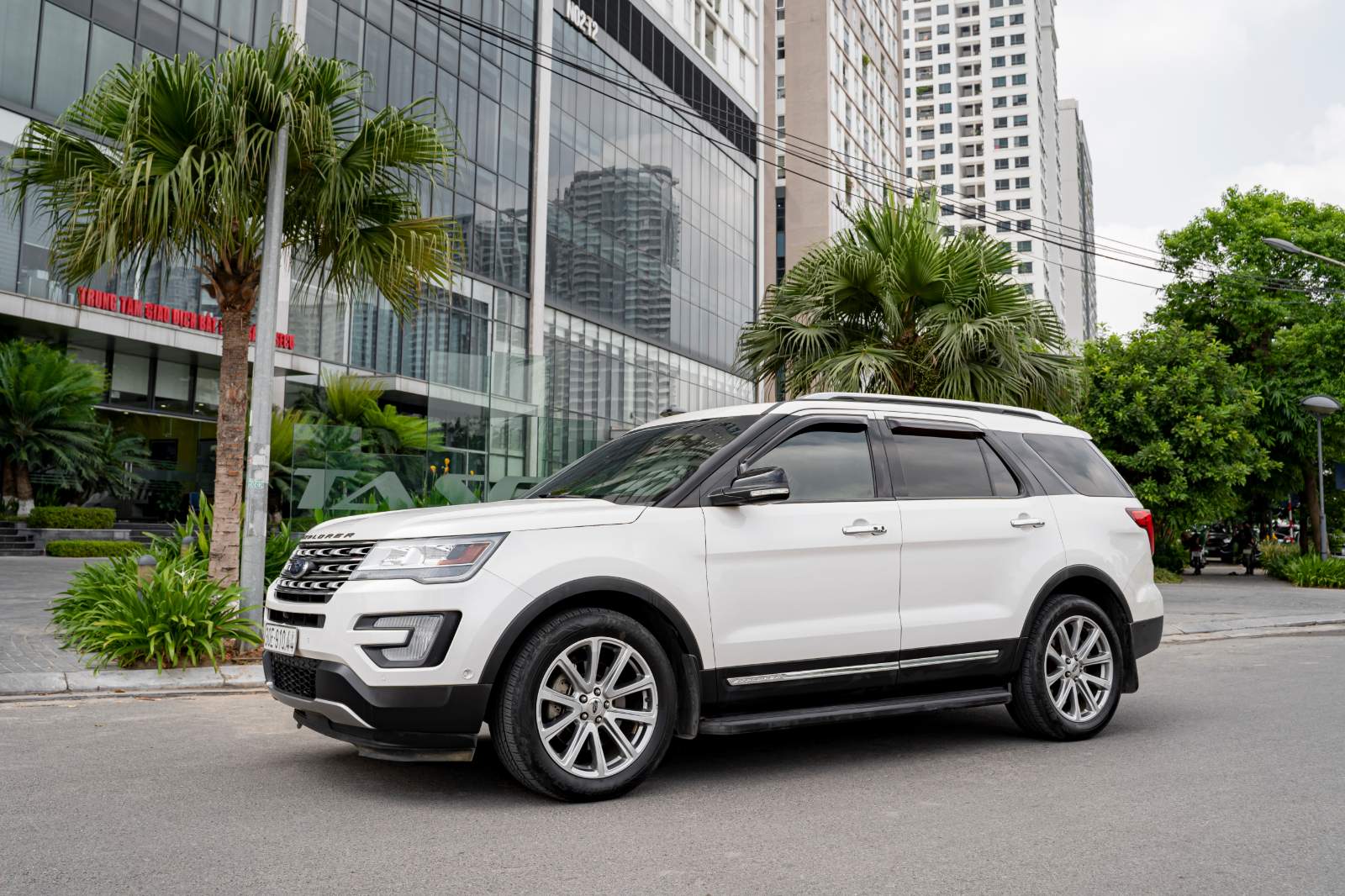 Ford Việt Nam, doanh số ấn tượng, Everest, Ranger