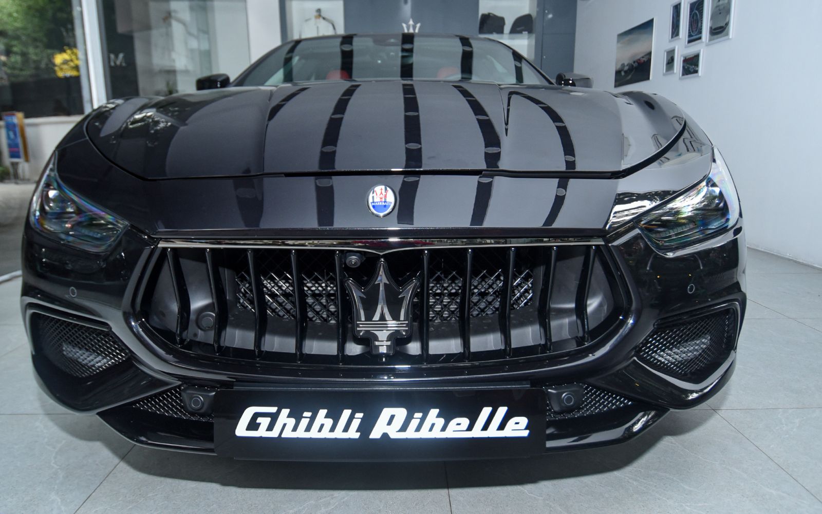 Maserati, Ghibli Ribelle, Maserati V6