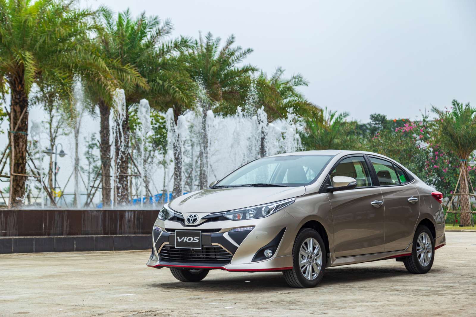 Toyota Việt Nam, vượt qua 2020, xe hơi, oto