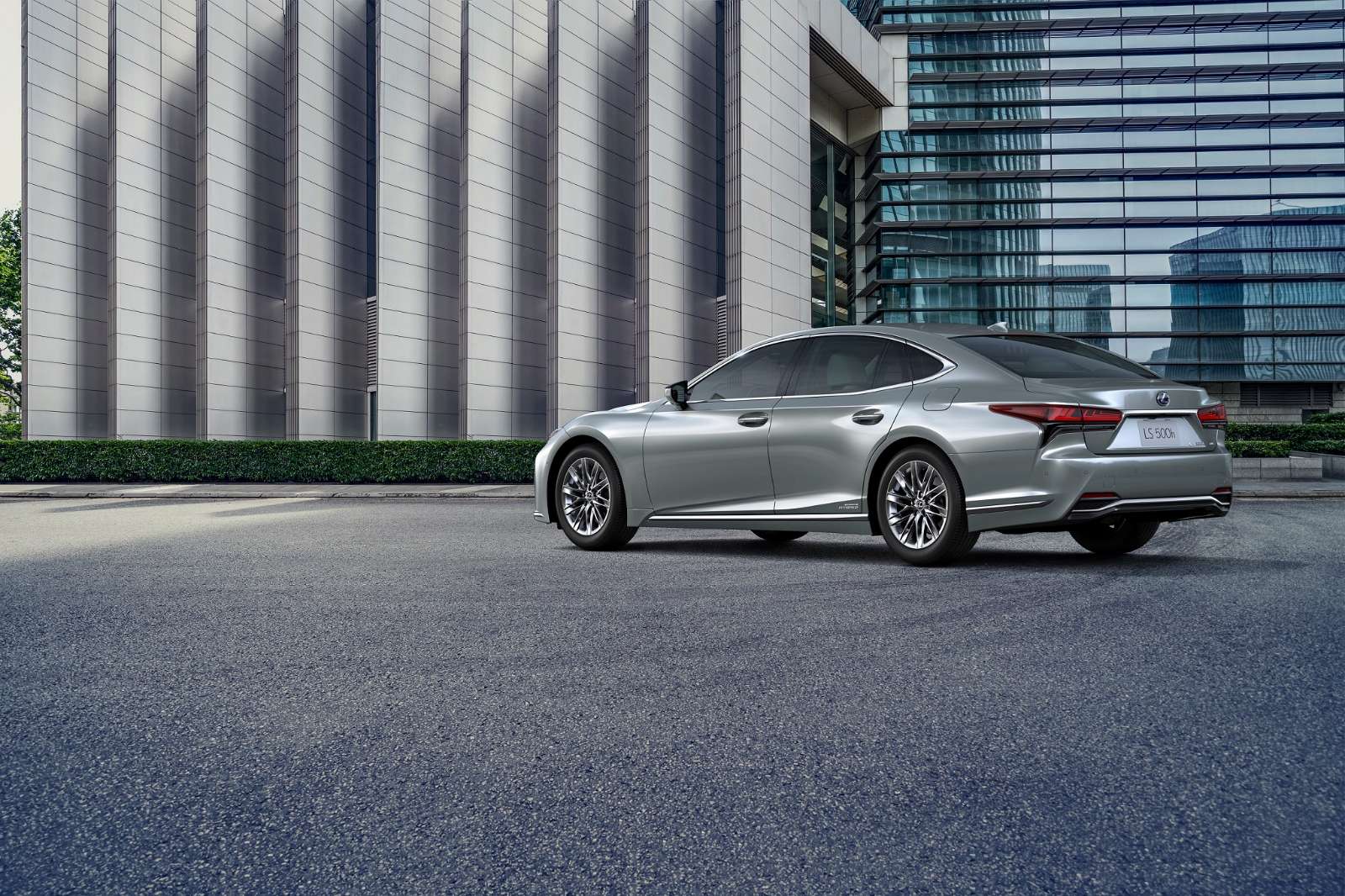 Lexus, Lexus LS, Đẳng cấp