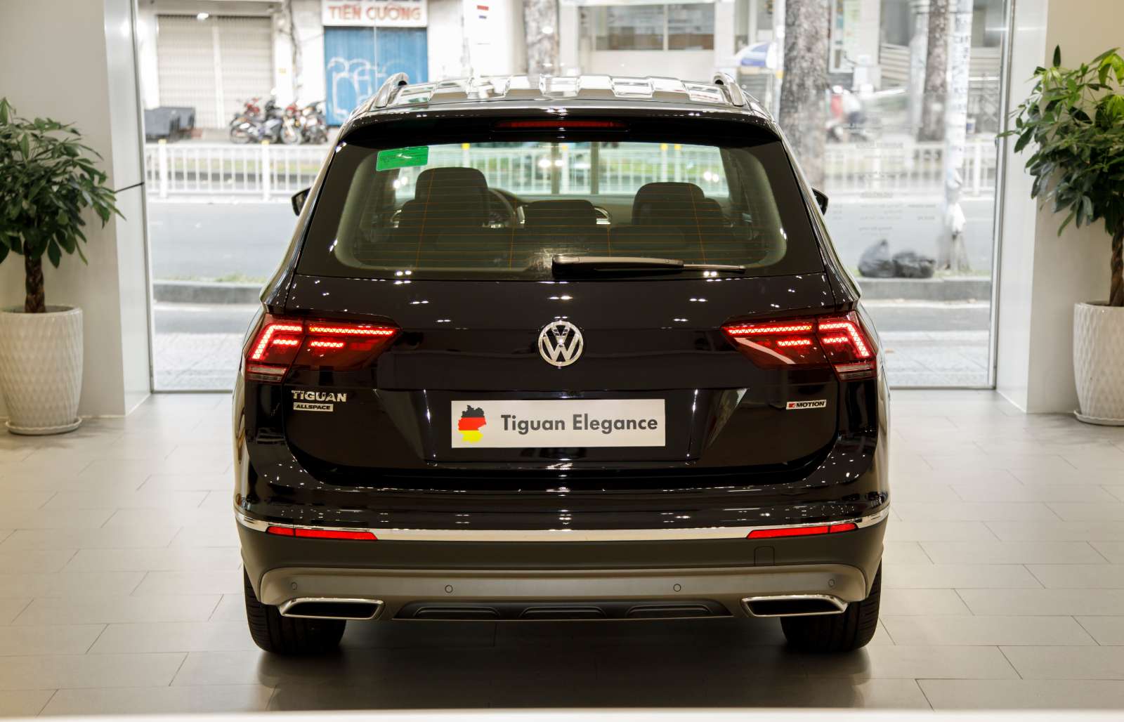 Volkswagen Việt Nam, Tiguan Elegance, Volkswagen Cares