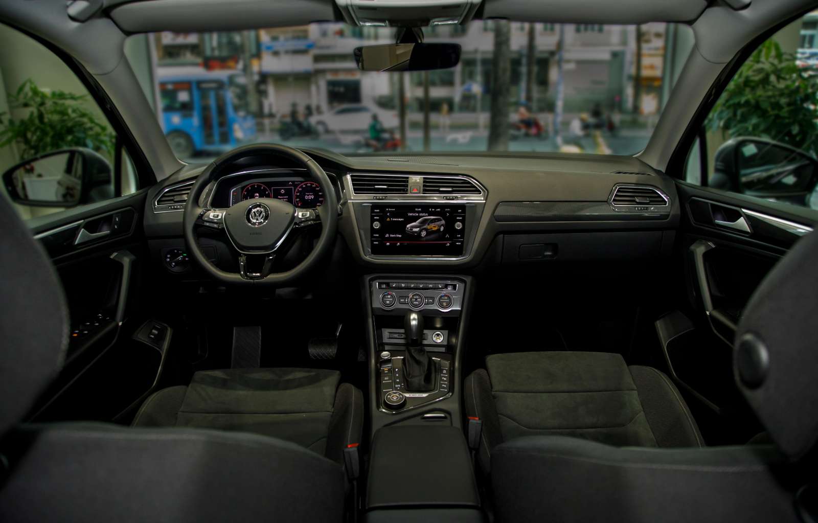 Volkswagen Việt Nam, Tiguan Elegance, Volkswagen Cares