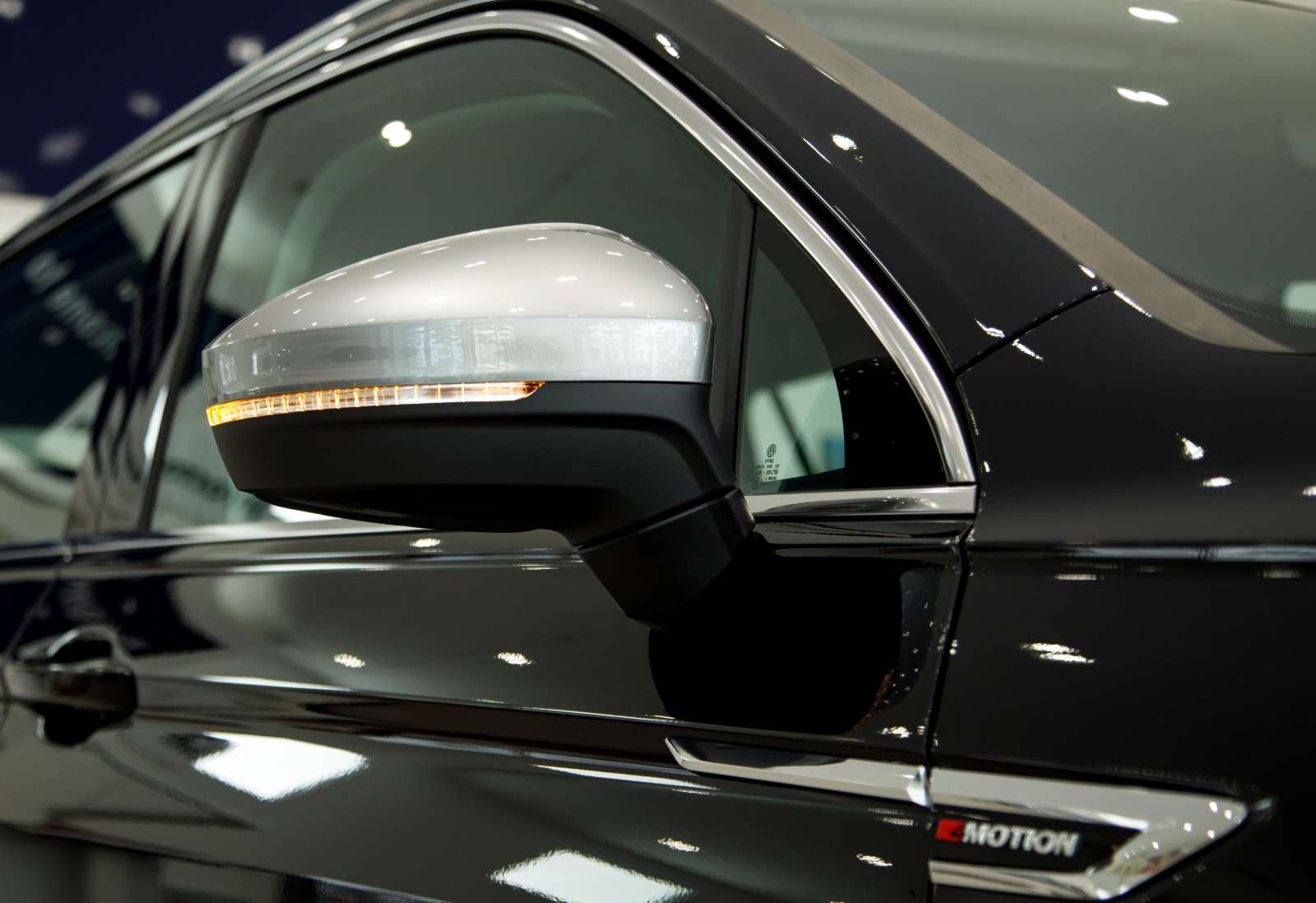 Volkswagen Việt Nam, Tiguan Elegance, Volkswagen Cares