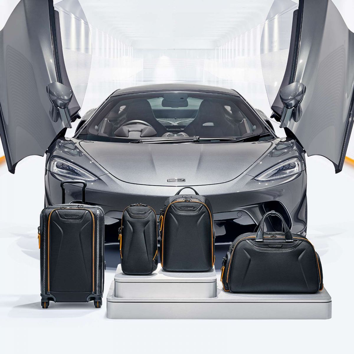 TUMI, McLaren, BST mới