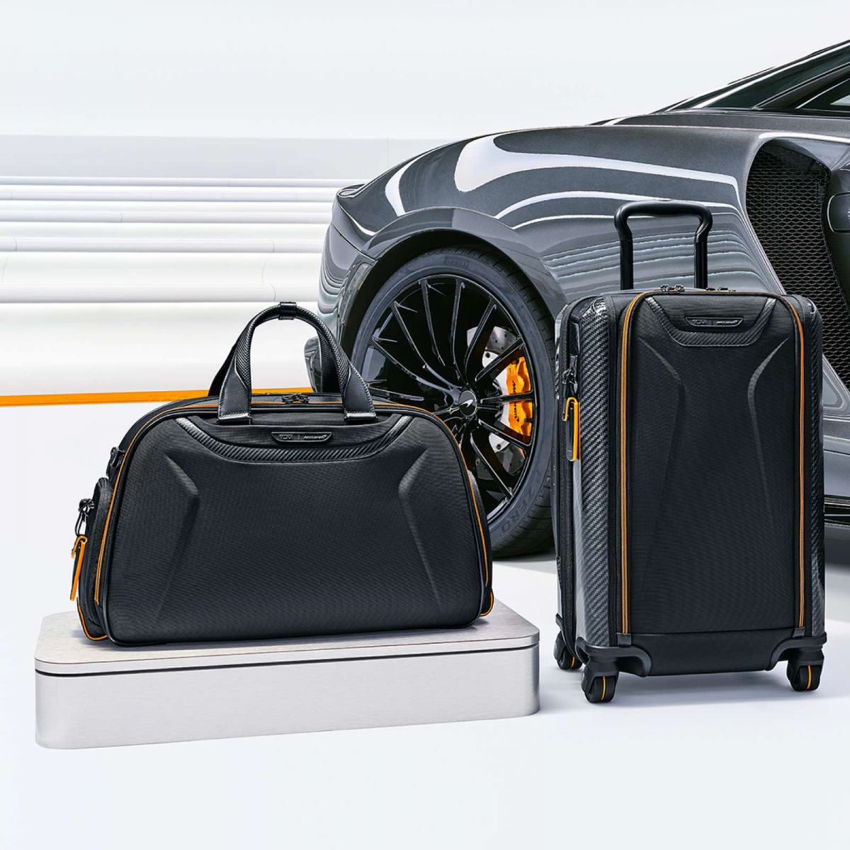 TUMI, McLaren, BST mới