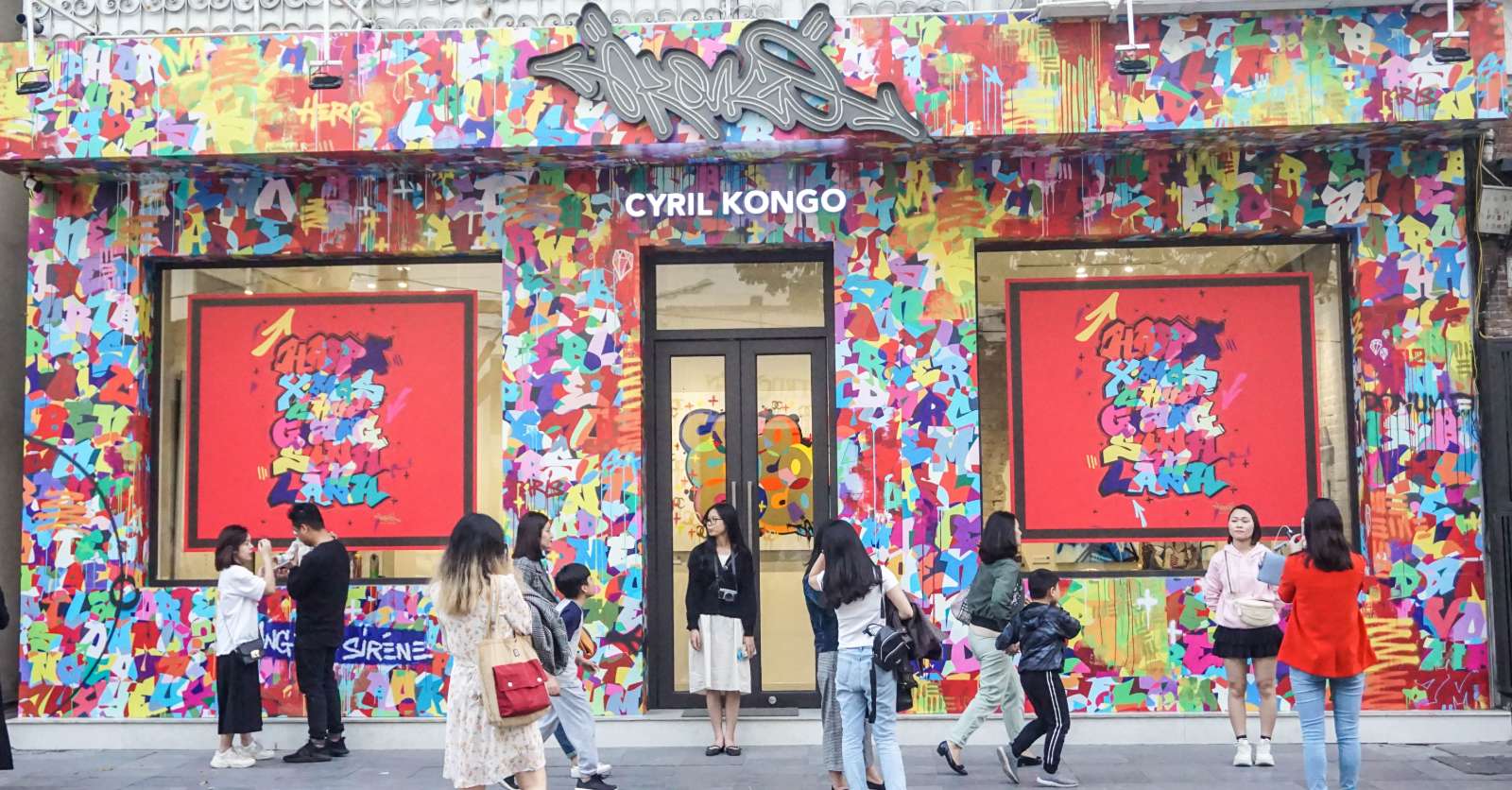 Cyril Kongo, Graffiti, Lifestyle