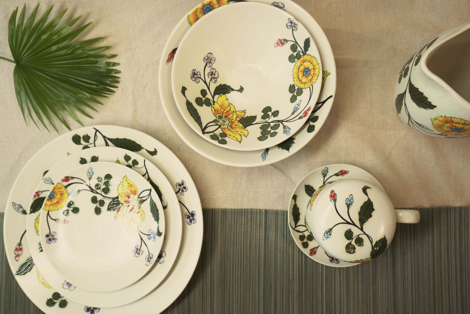 Saigon Boutique, Gốm bát tràng
