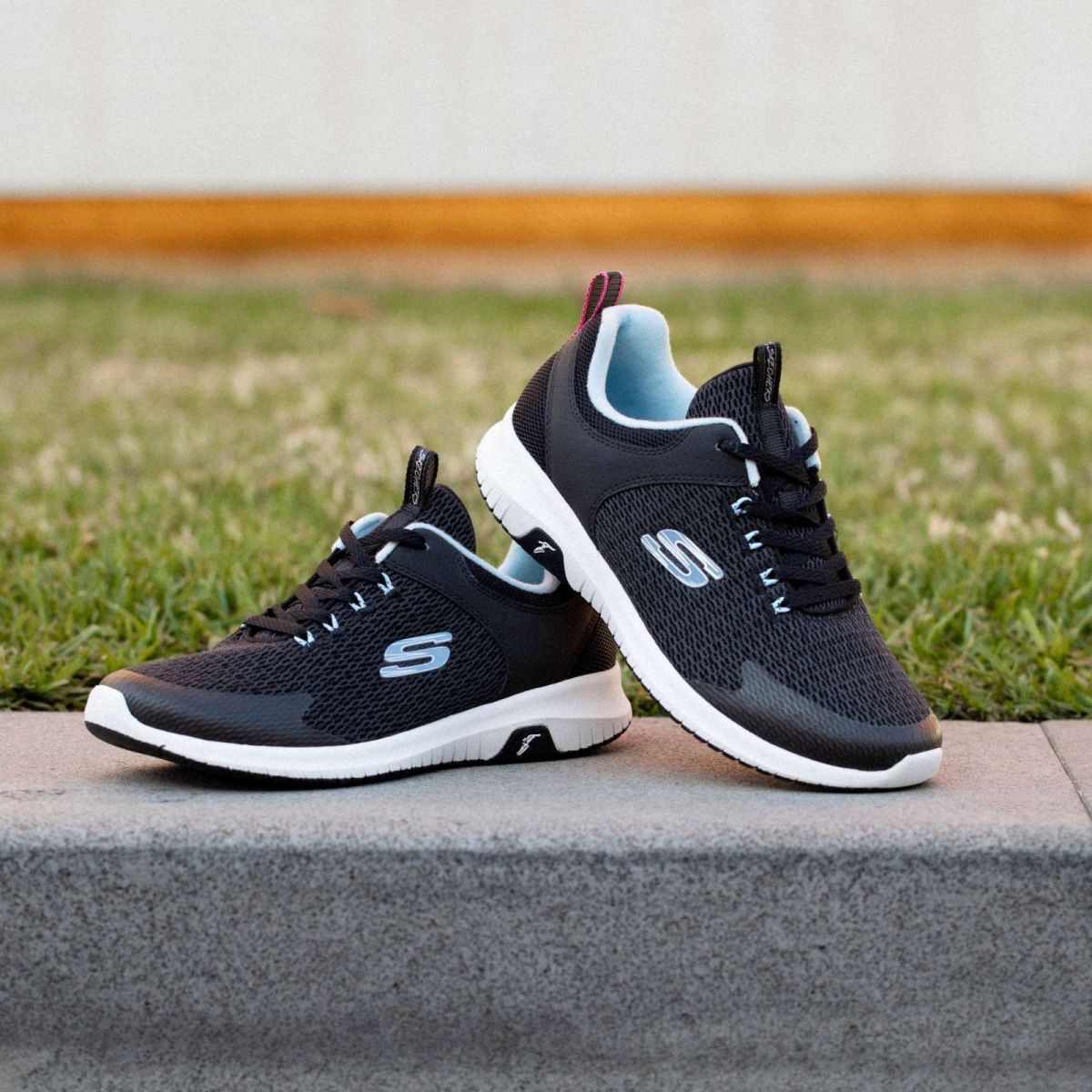 Skechers x Goodyear, Skechers Việt Nam