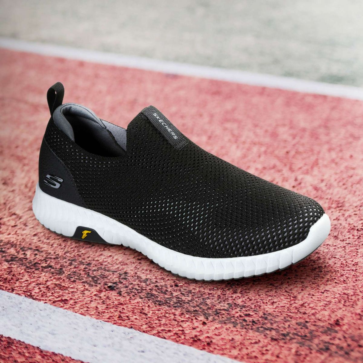 Skechers x Goodyear, Skechers Việt Nam