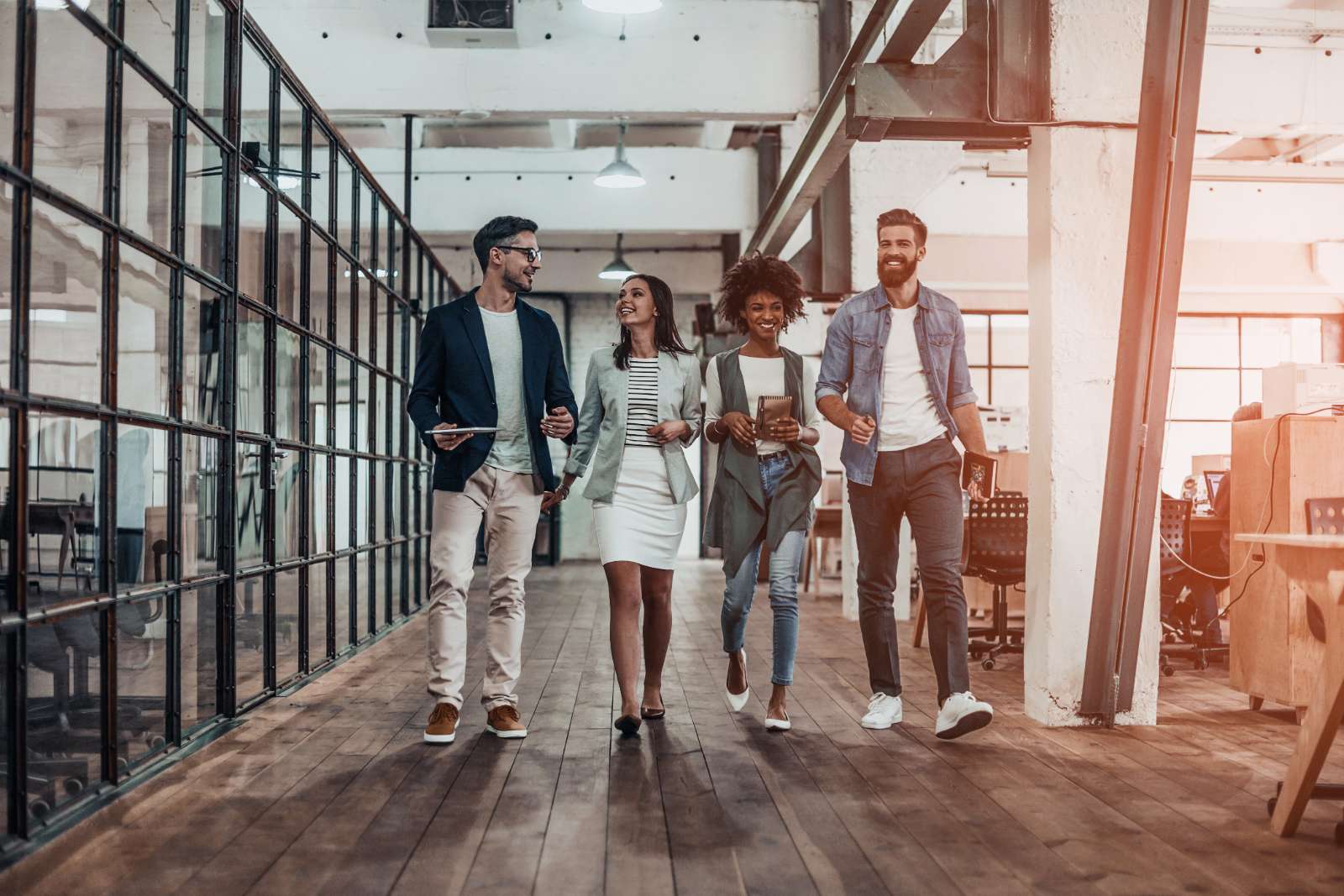 Smart-casual, thời trang, thoải mái, lịch sự