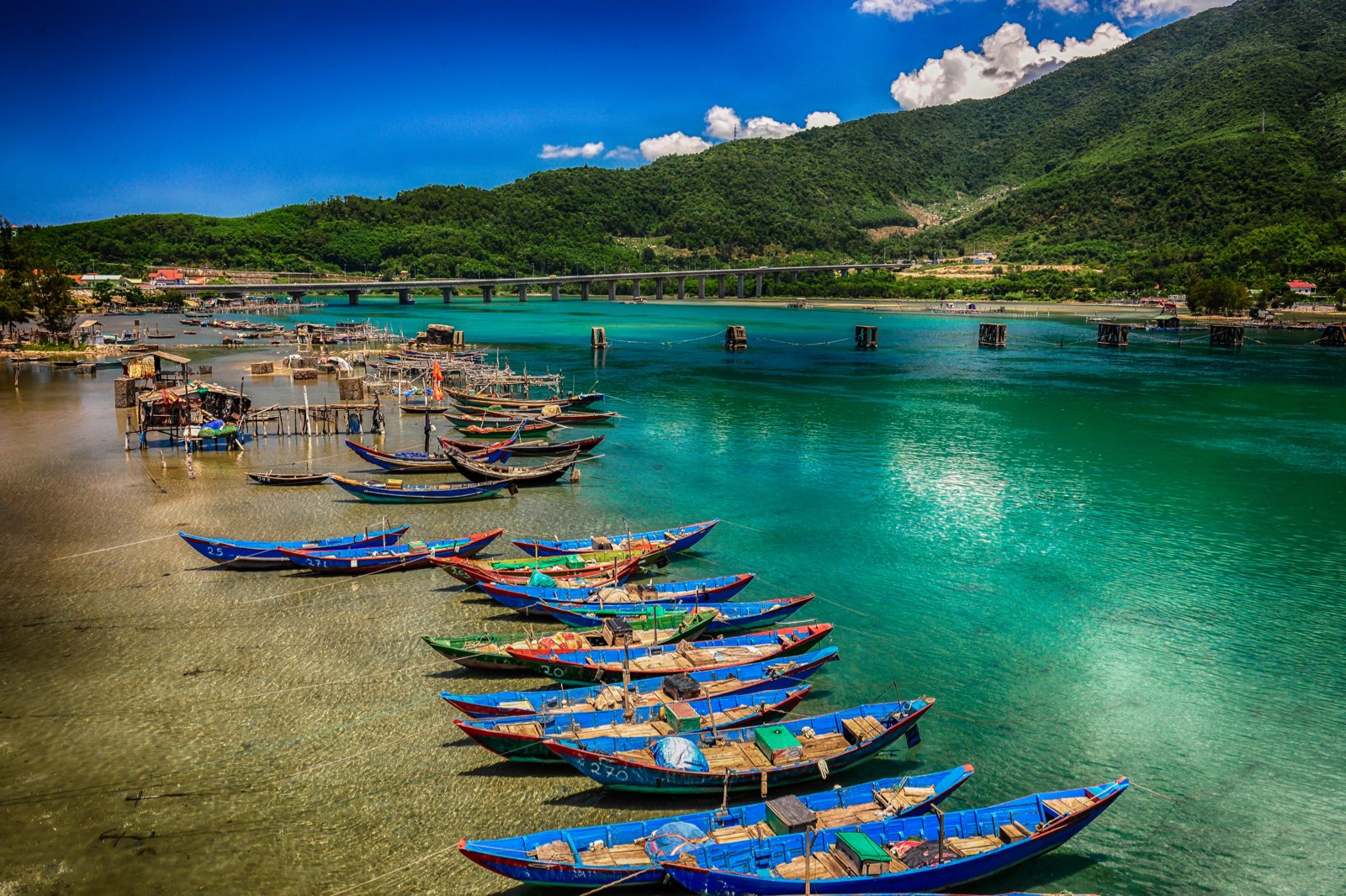 Làng chài, Quảng Ninh, Phú Quốc, Lăng Cô, Nha Trang