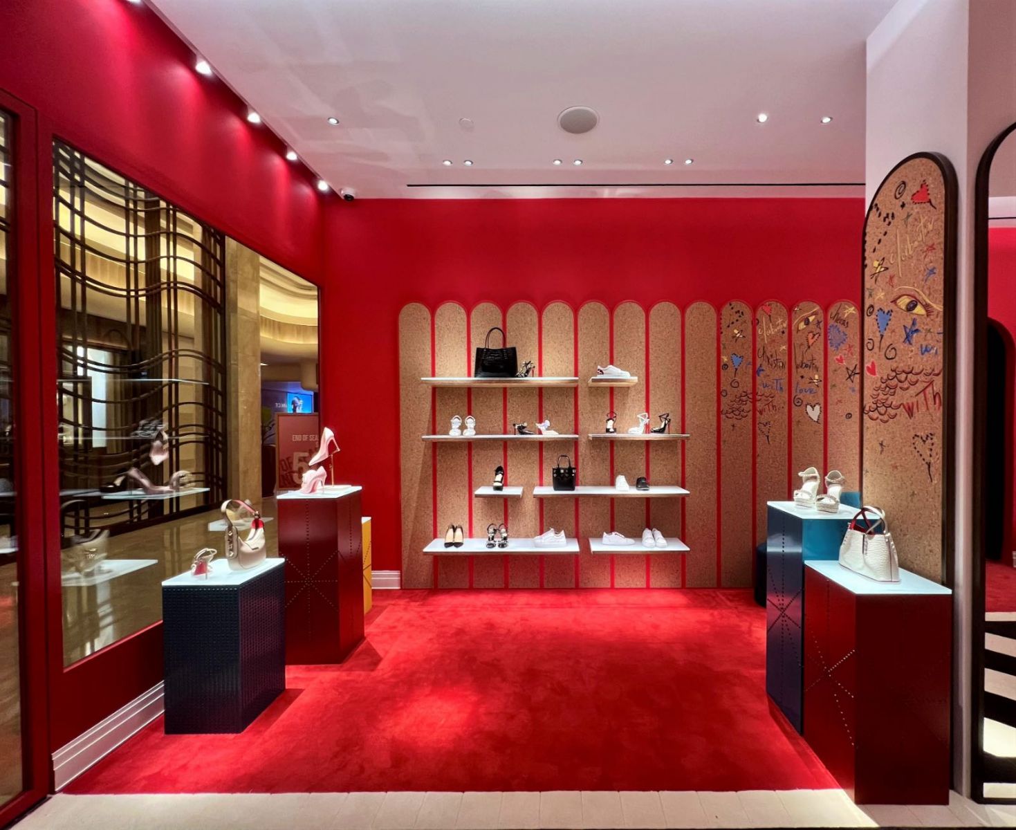 christian louboutin, cửa hàng christian louboutin, khai trương