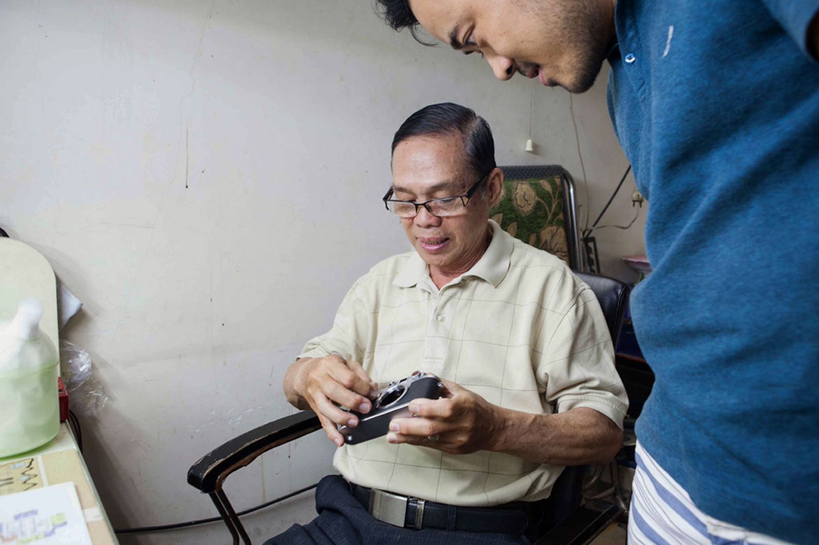 máy film, sửa máy film, nghề sửa máy film, máy ảnh
