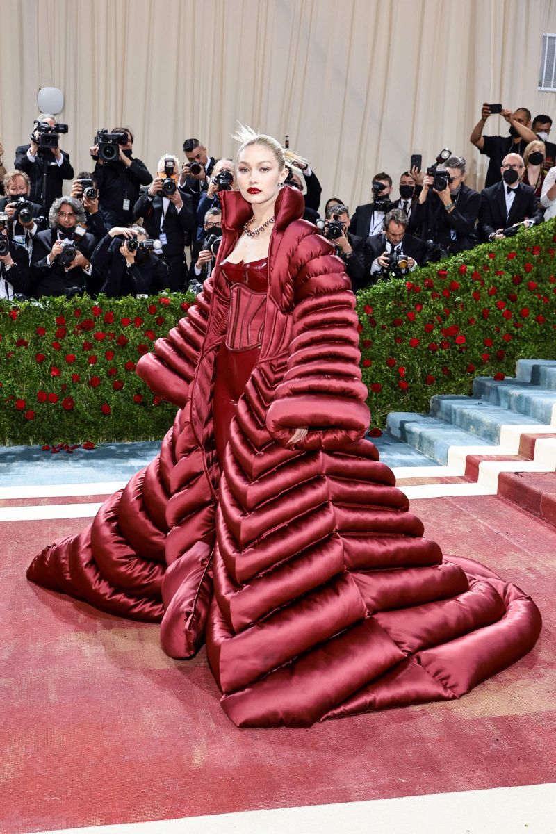 met gala 2022, met gala, sự kiện thời trang, thảm đỏ met gala, gilded glamour