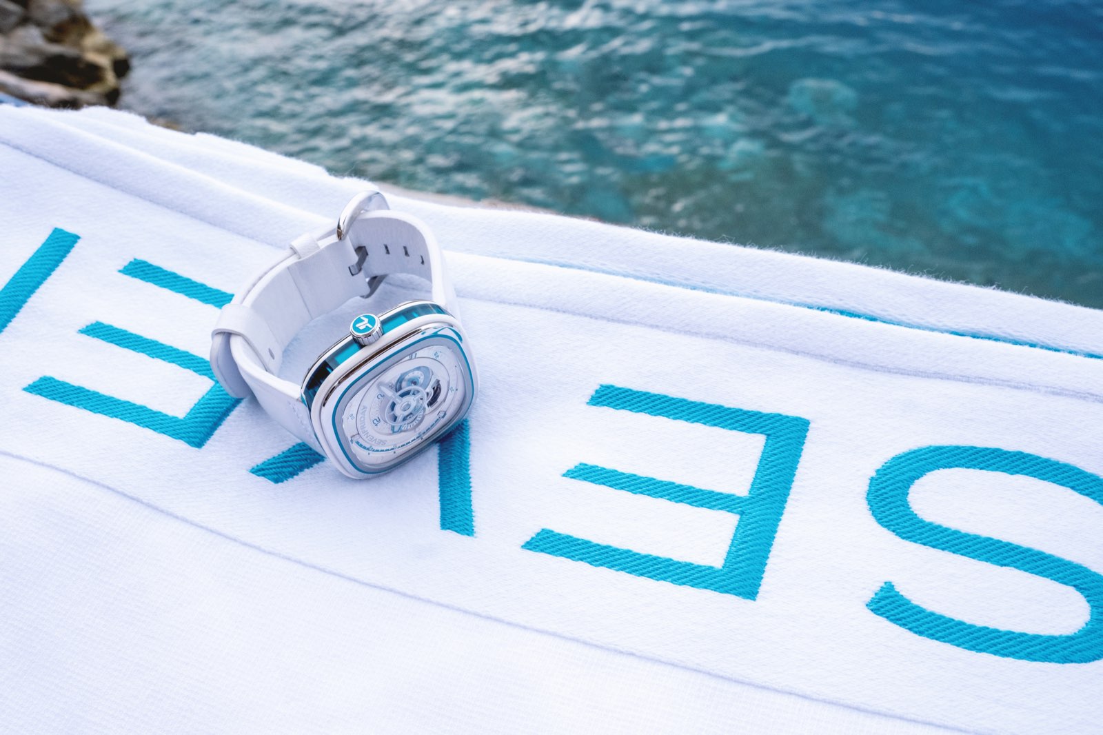 SEVENFRIDAY, P3C/10, P3C/12, BEACH CLUB
