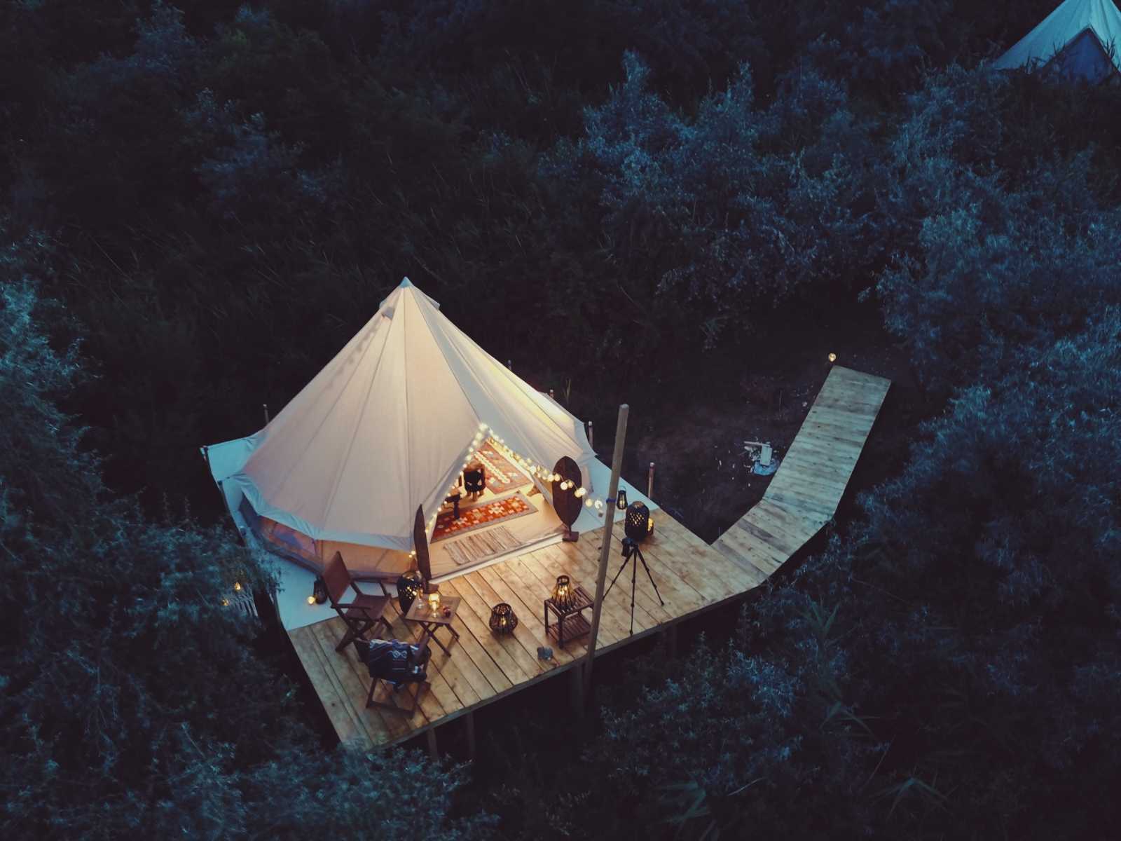 glamping, cắm trại, xu hướng du lịch