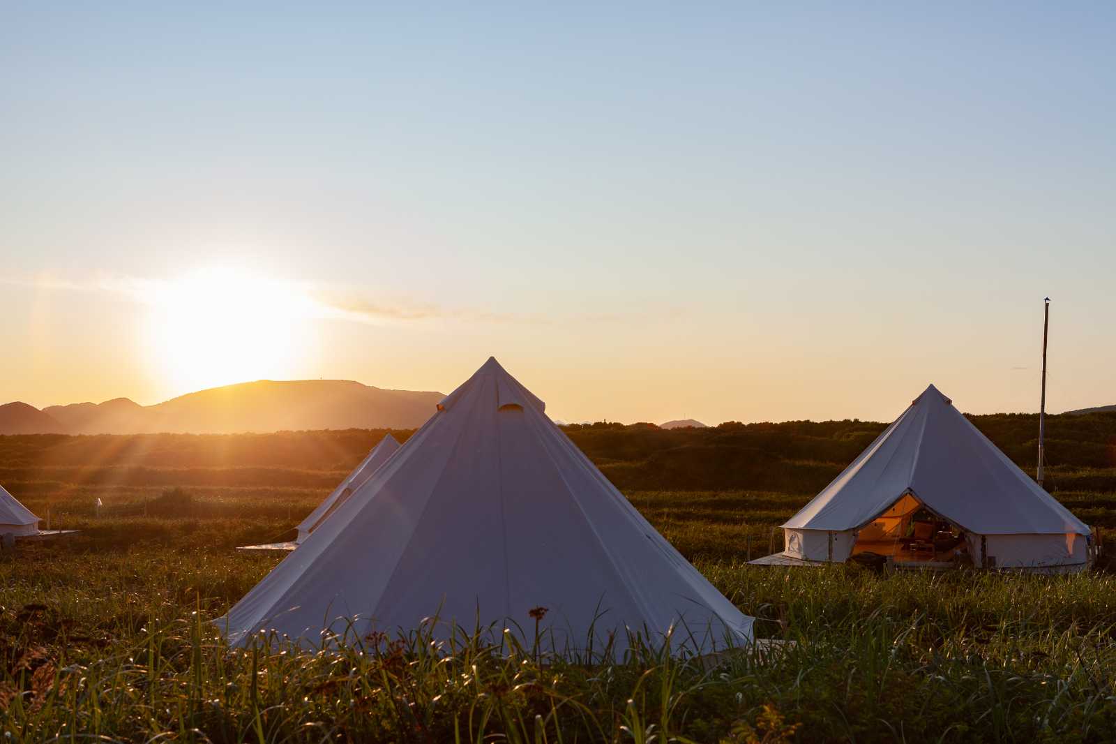 glamping, cắm trại, xu hướng du lịch