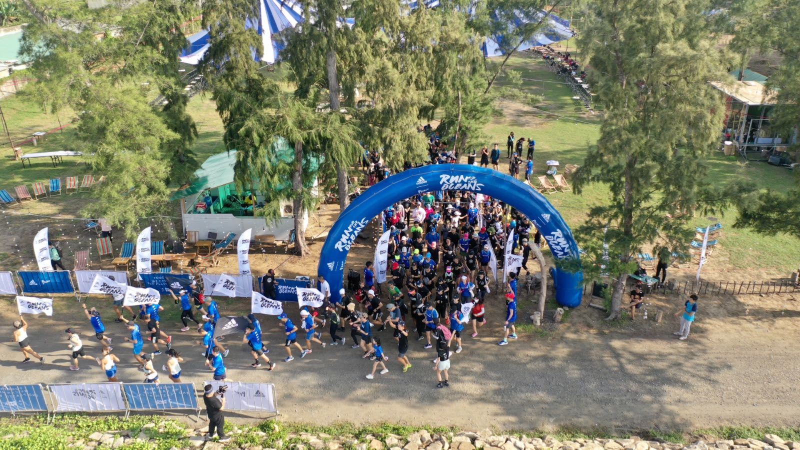 adidas, run for the oceans, chiến dịch thu gom rác, chạy bộ vì đại dương 