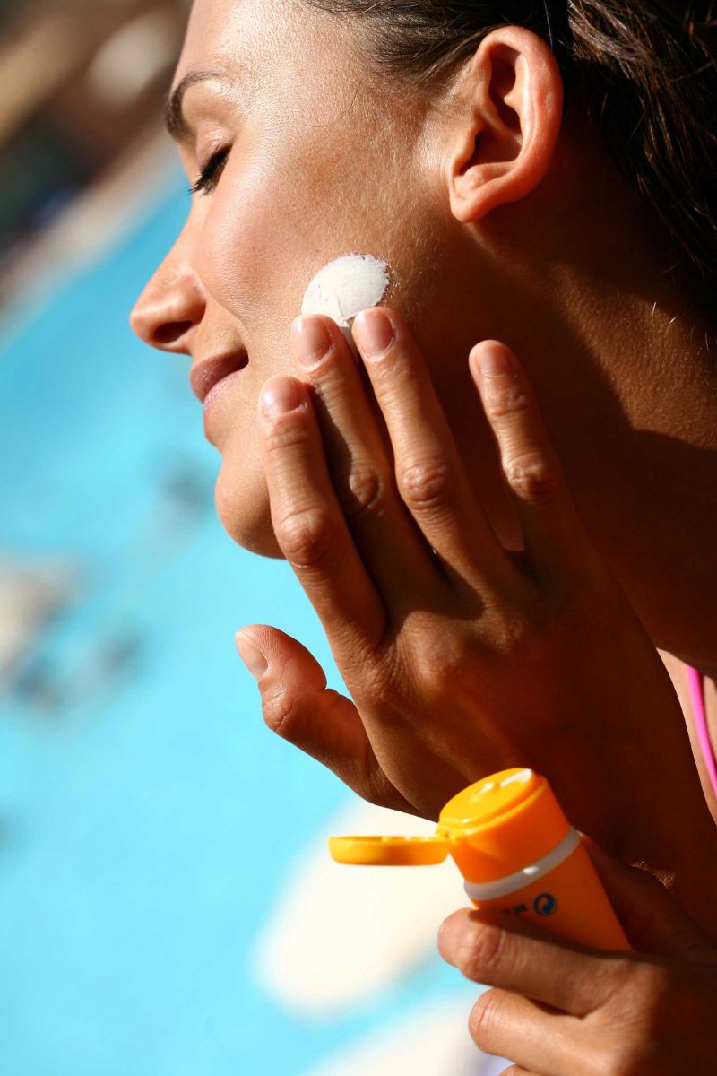 kem chống nắng, SPF, dưỡng da, bảo vệ da