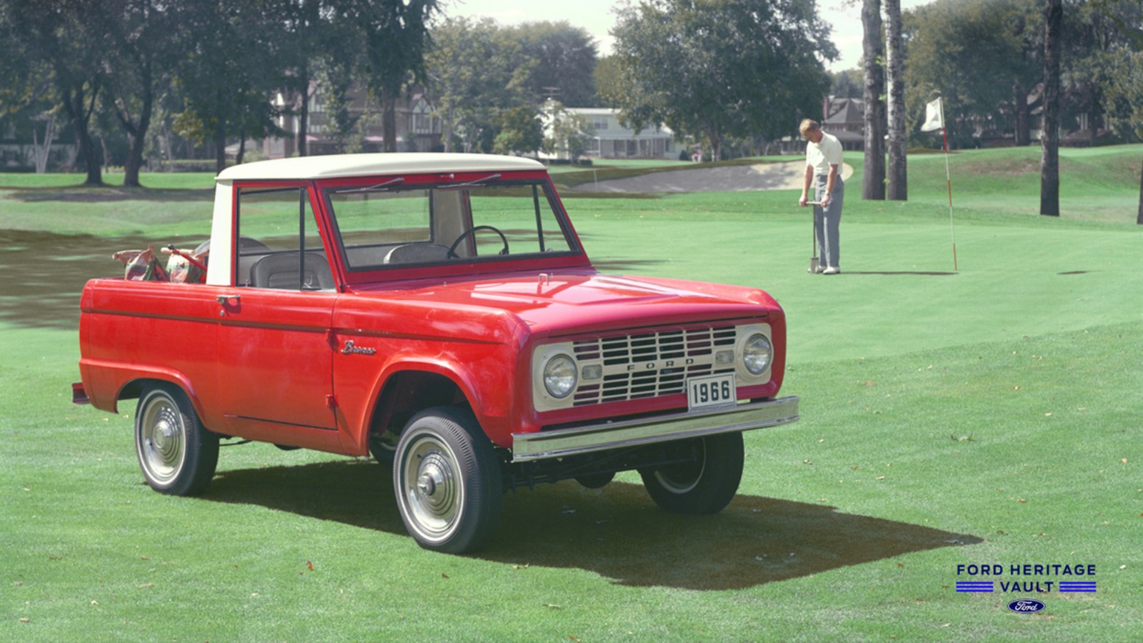 Ford-Heritage-vault-brochure-100-nam-lich-su