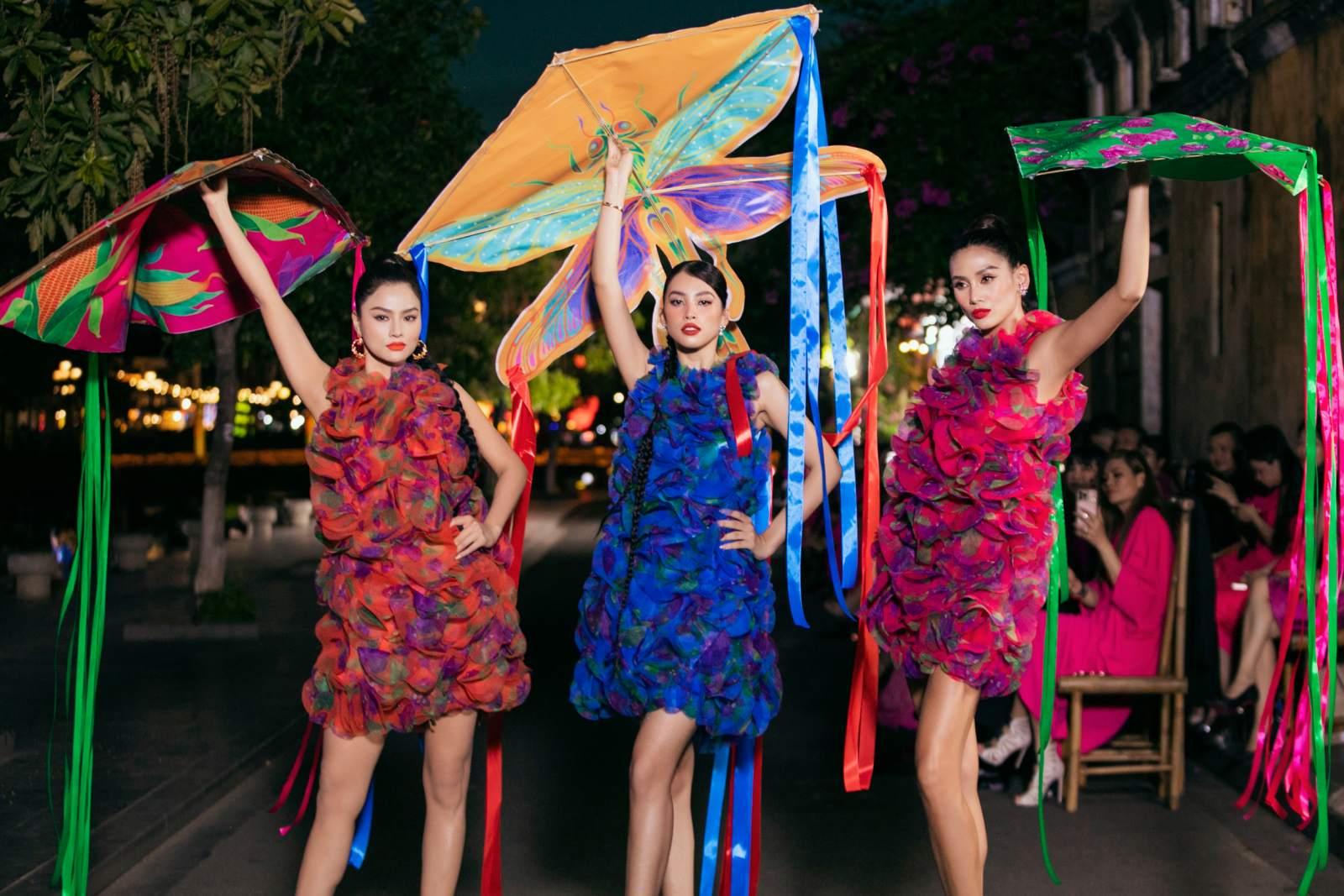 show-dien-vung-troi-binh-yen-homeland-VUNGOC&SON-BST-resort-2022-hoi-an