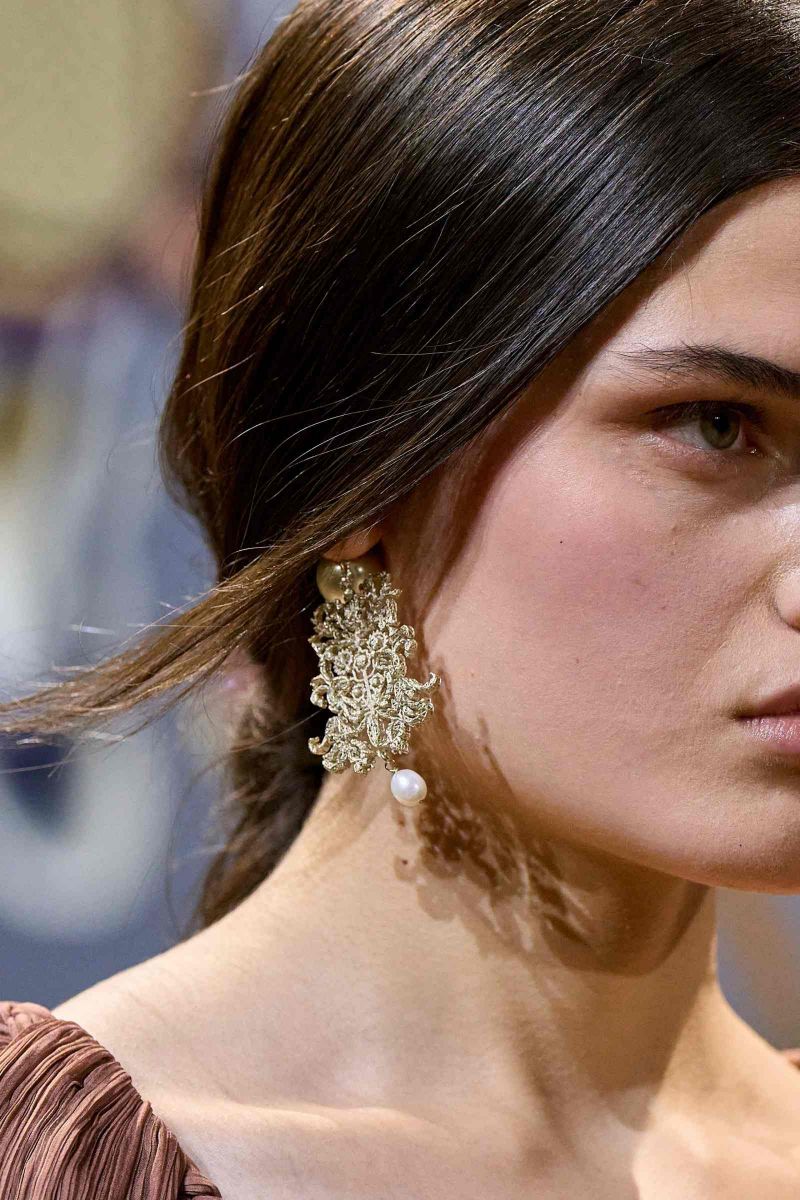 WWK-dior-haute-couture-fall-winter-2022-2023-collection-fashion-week-paris-maria-grazia-chiuri