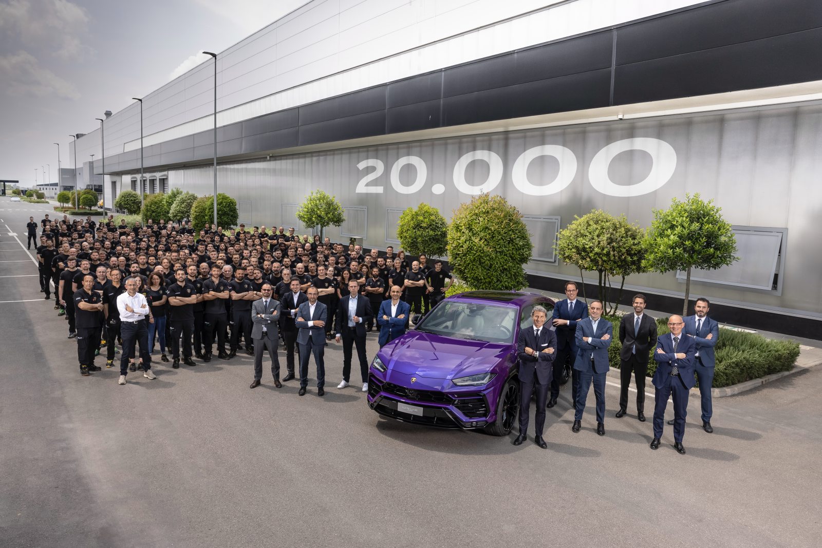 WWK-automobili-lamborghini-urus-20000