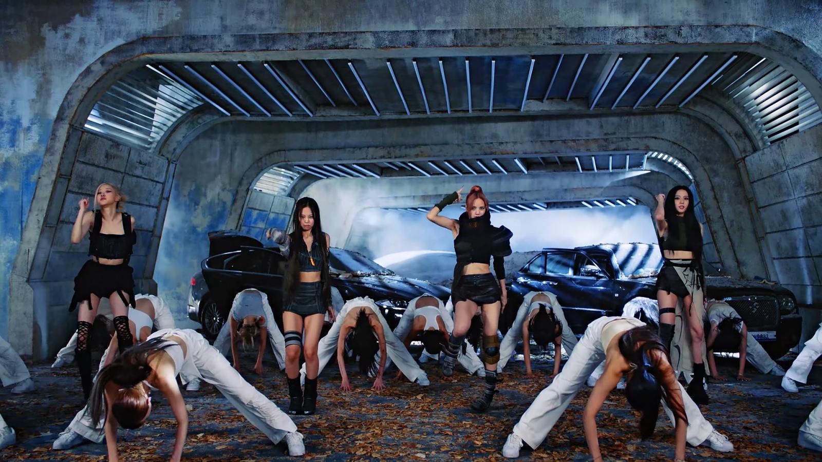 black-pink-mv-pink-venom