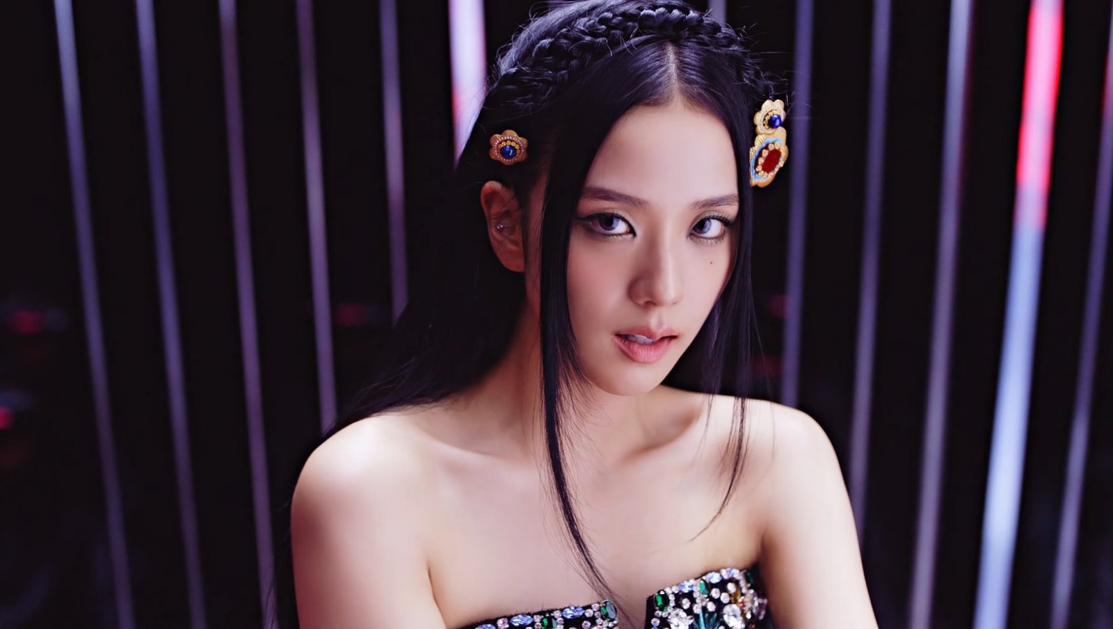 black-pink-mv-pink-venom