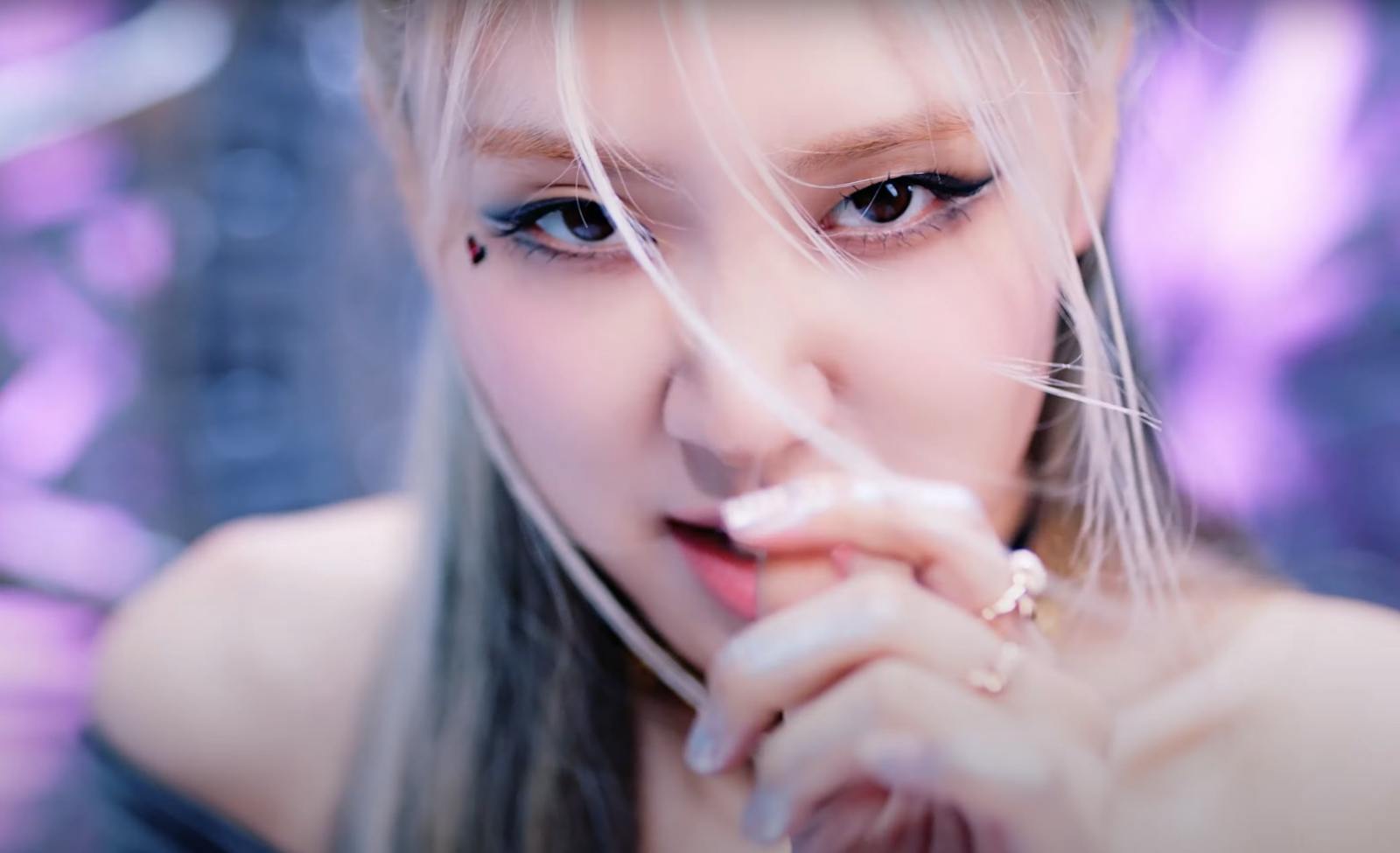 black-pink-mv-pink-venom