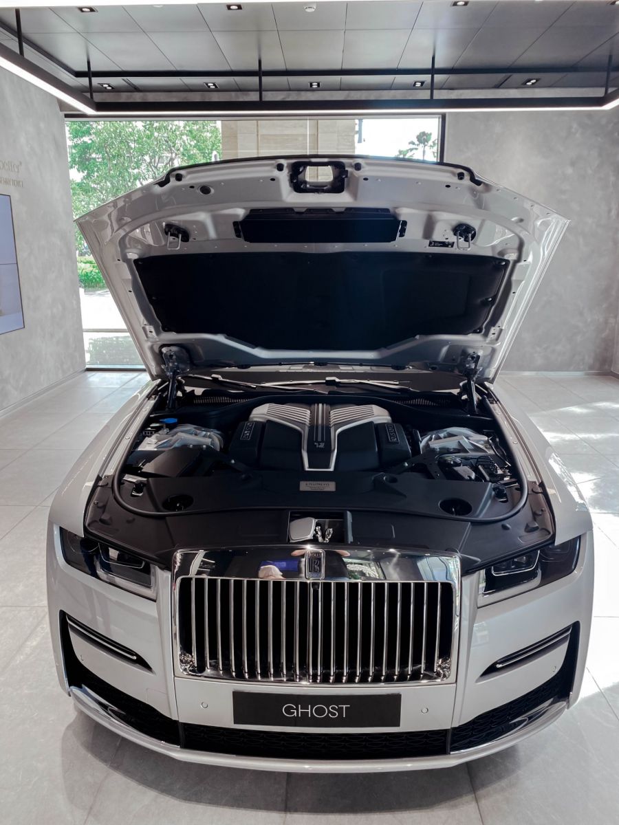 Rolls-Royce, New Ghost, Post Opulence