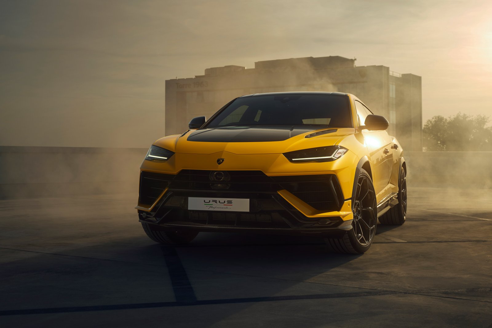 lamborghini-urus-performante-2022