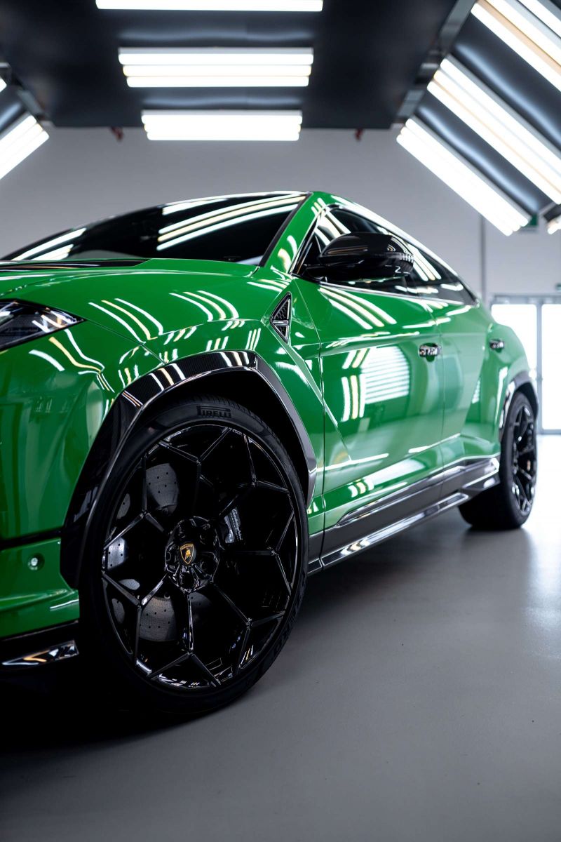 lamborghini-urus-performante-2022