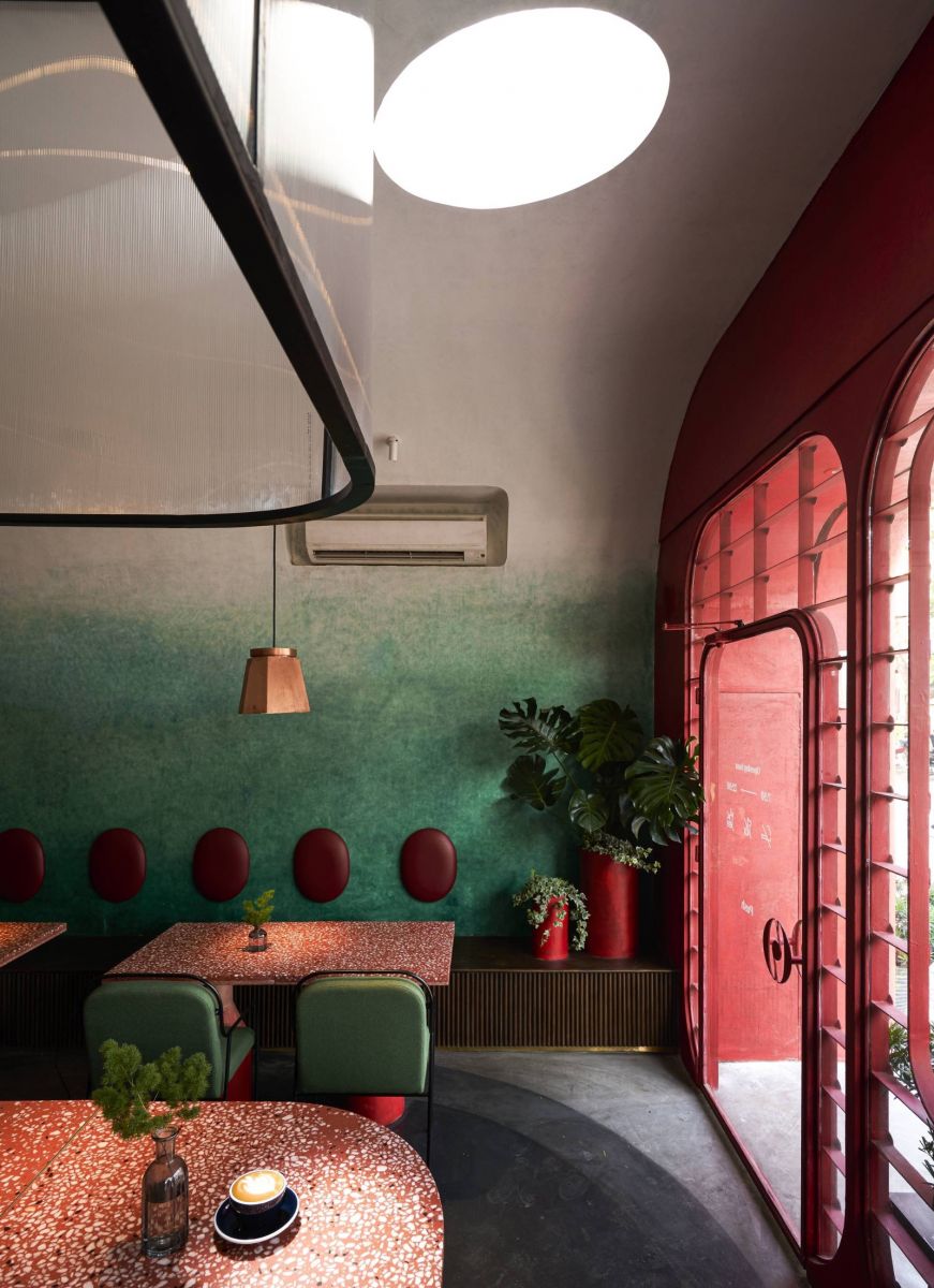 okkio caffe, okkio, xuân thuỷ, thảo điền, vương gia vệ, 2046
