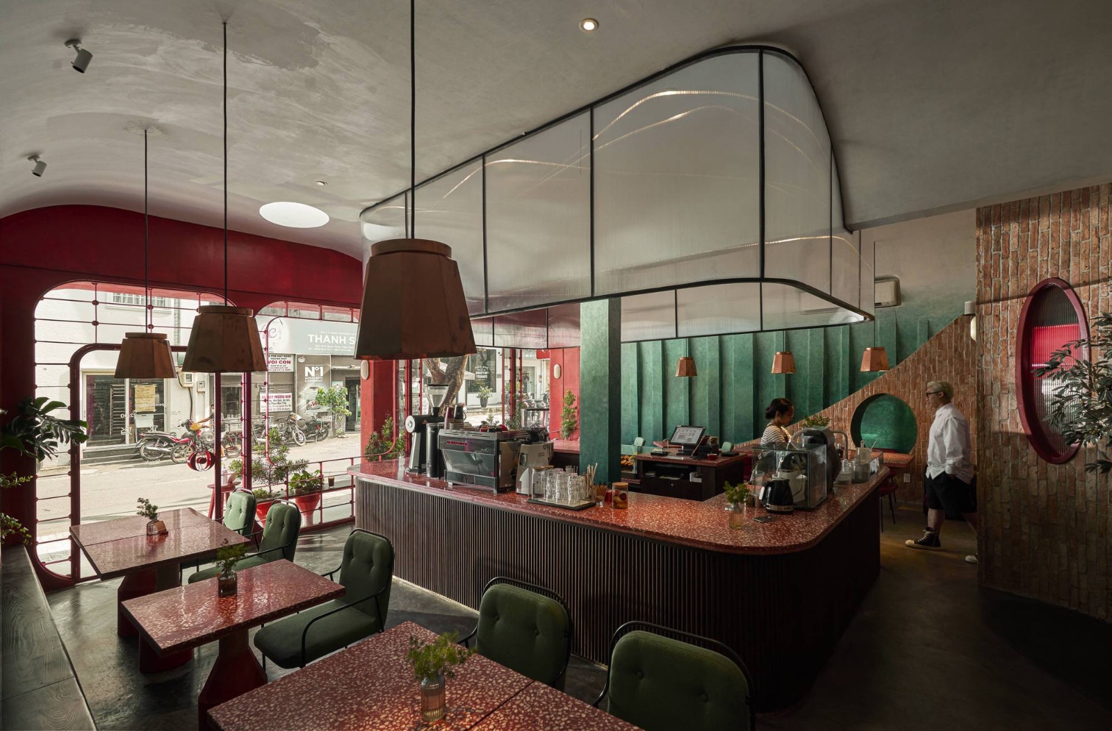 okkio caffe, okkio, xuân thuỷ, thảo điền, vương gia vệ, 2046