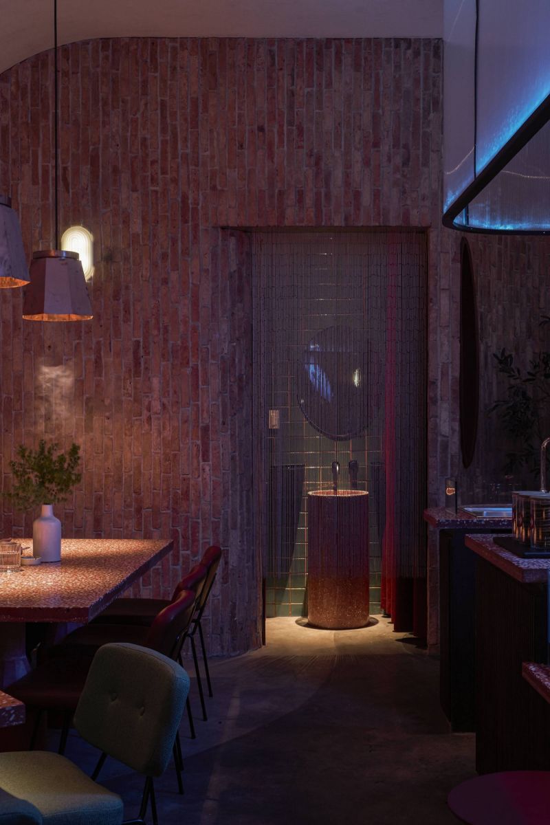 okkio caffe, okkio, xuân thuỷ, thảo điền, vương gia vệ, 2046