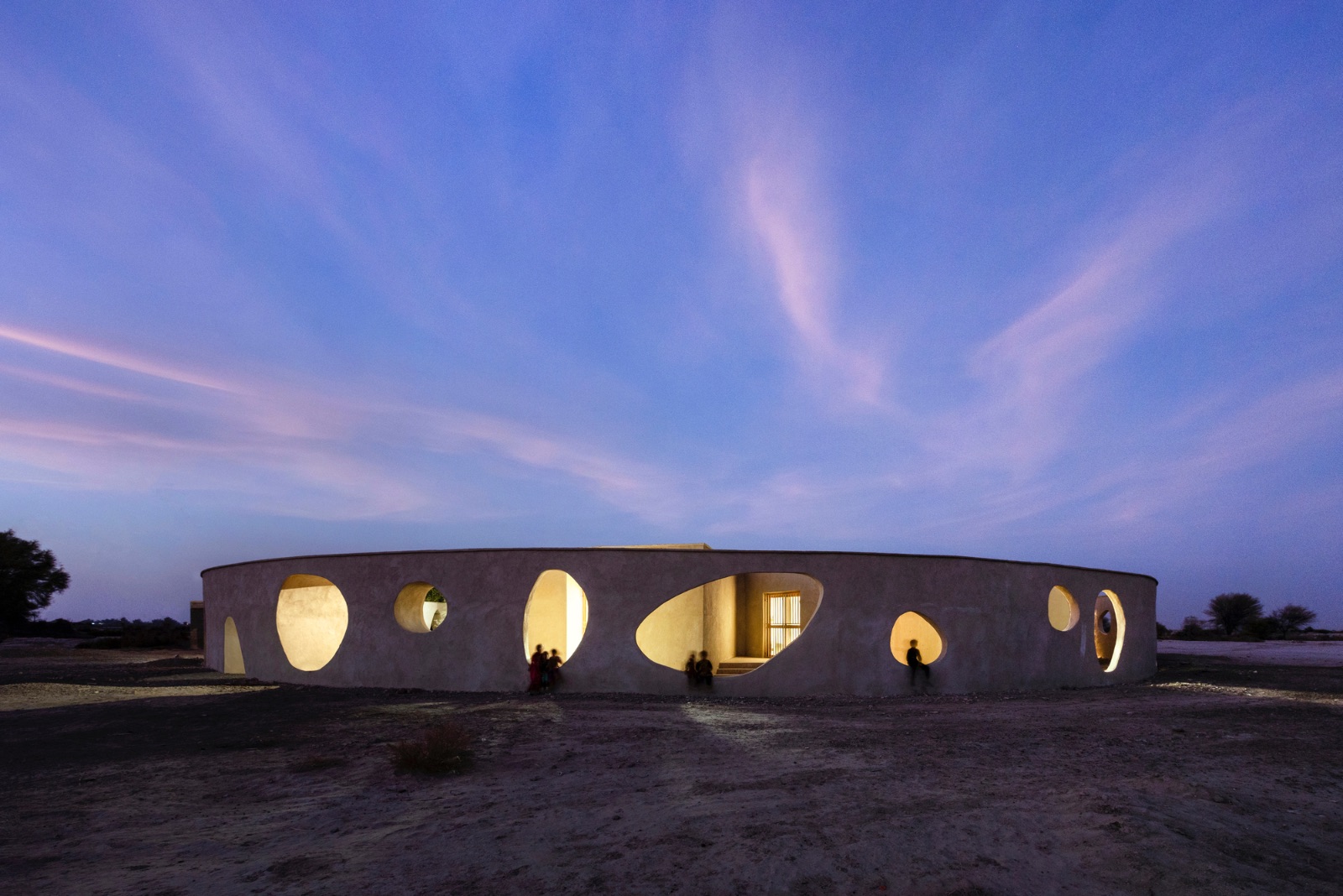 trường tiểu học, jadgal, iran, trung tâm văn hoá