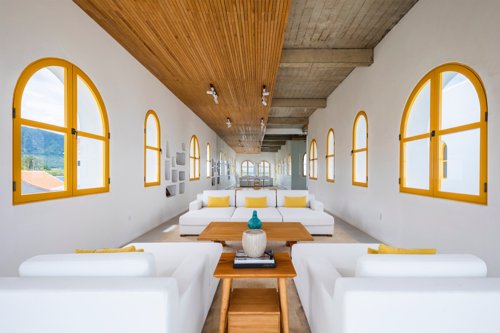 santo by the sea, santorini, santo, nha trang, vịnh vân phong