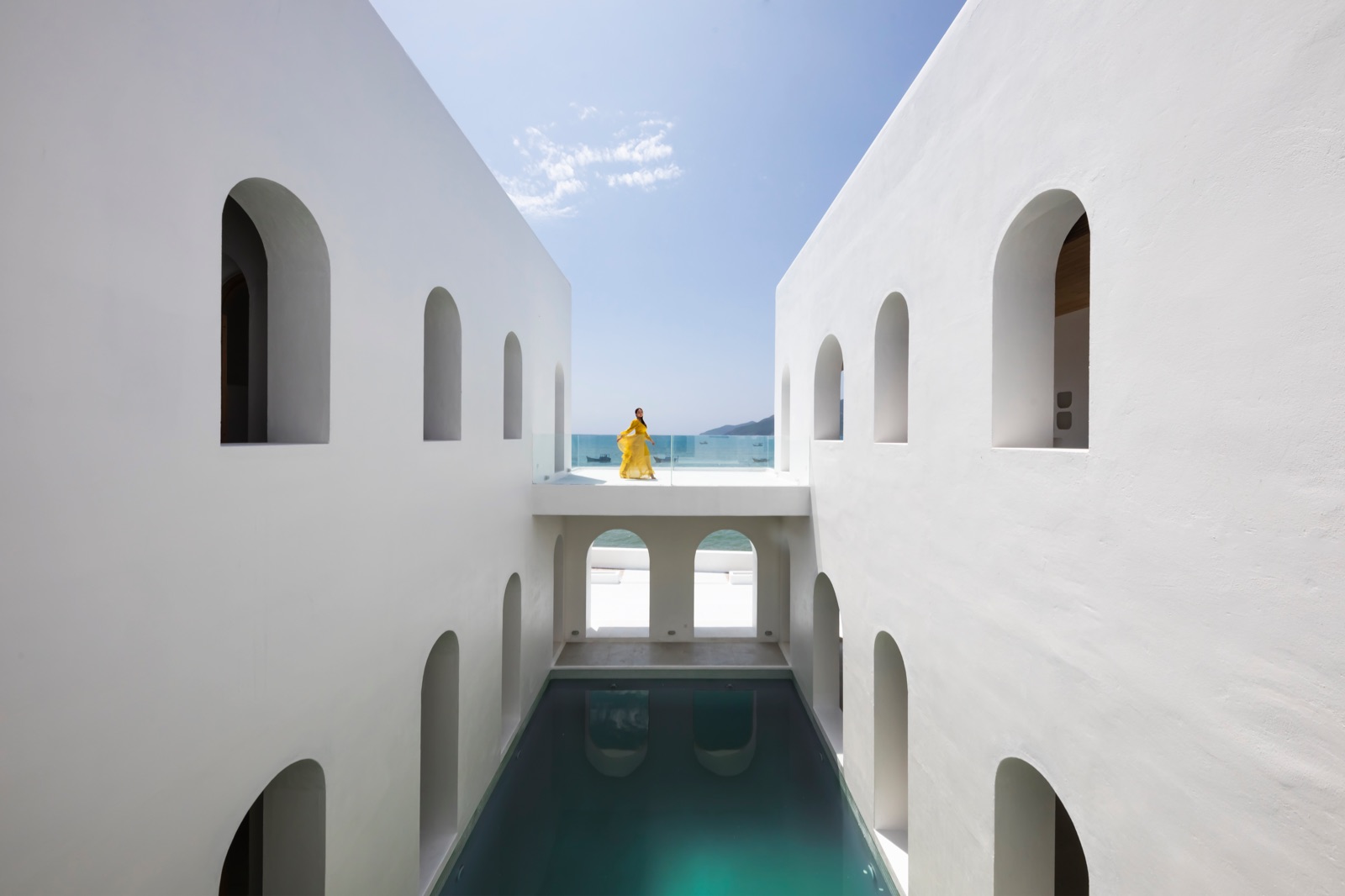 santo by the sea, santorini, santo, nha trang, vịnh vân phong