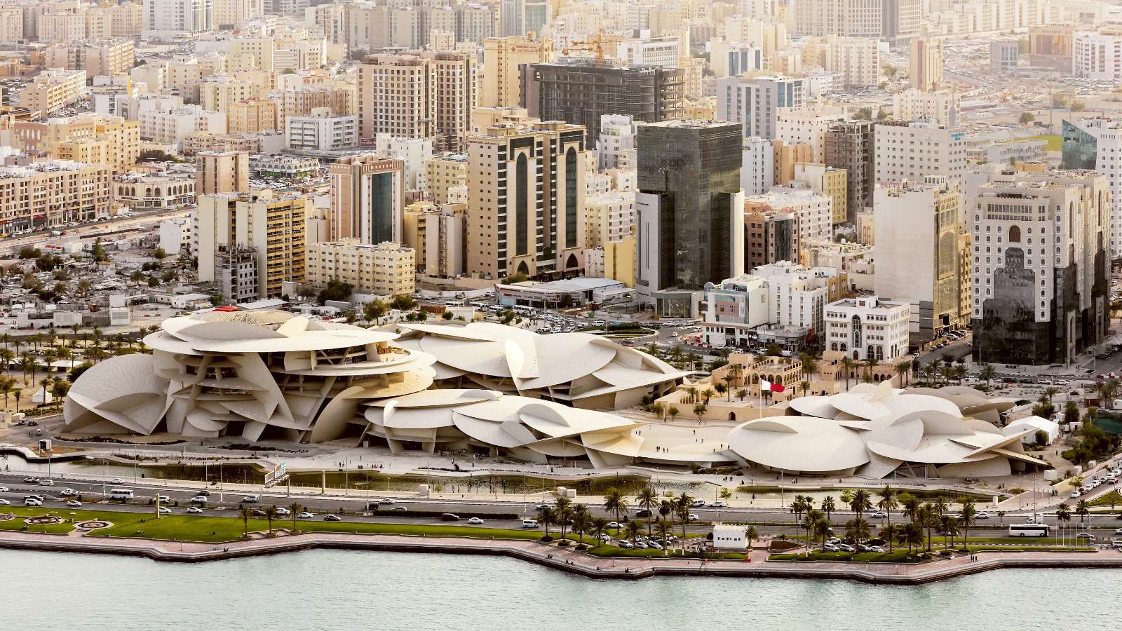 công trình ấn tượng, kiến trúc tương lai, VIA 57 West, Bảo tàng Quốc gia Qatar, Absolute World Towers, Nhà hát Opera Sydney, Gardens by the Bay