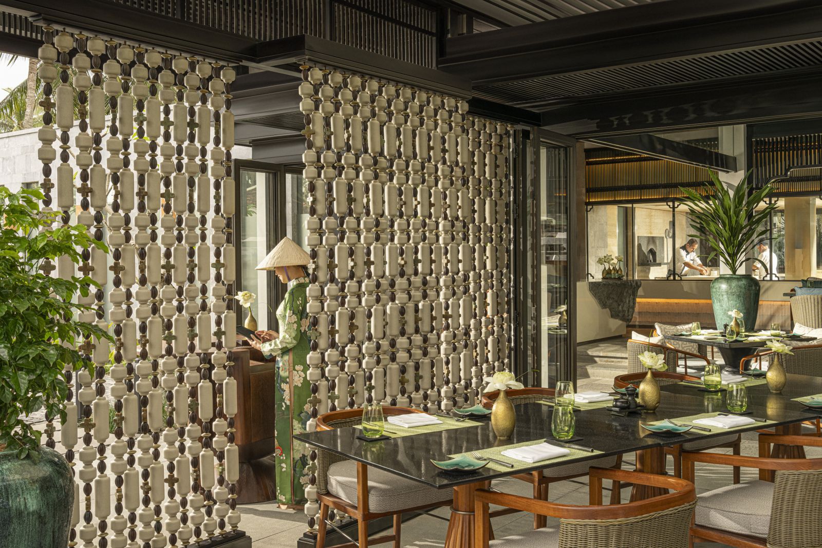 WWK's CHOICE, InterContinental Danang, Zannier Bãi San Hô, Four Seasons The Nam Hai, The Reverie Saigon, Amanoi